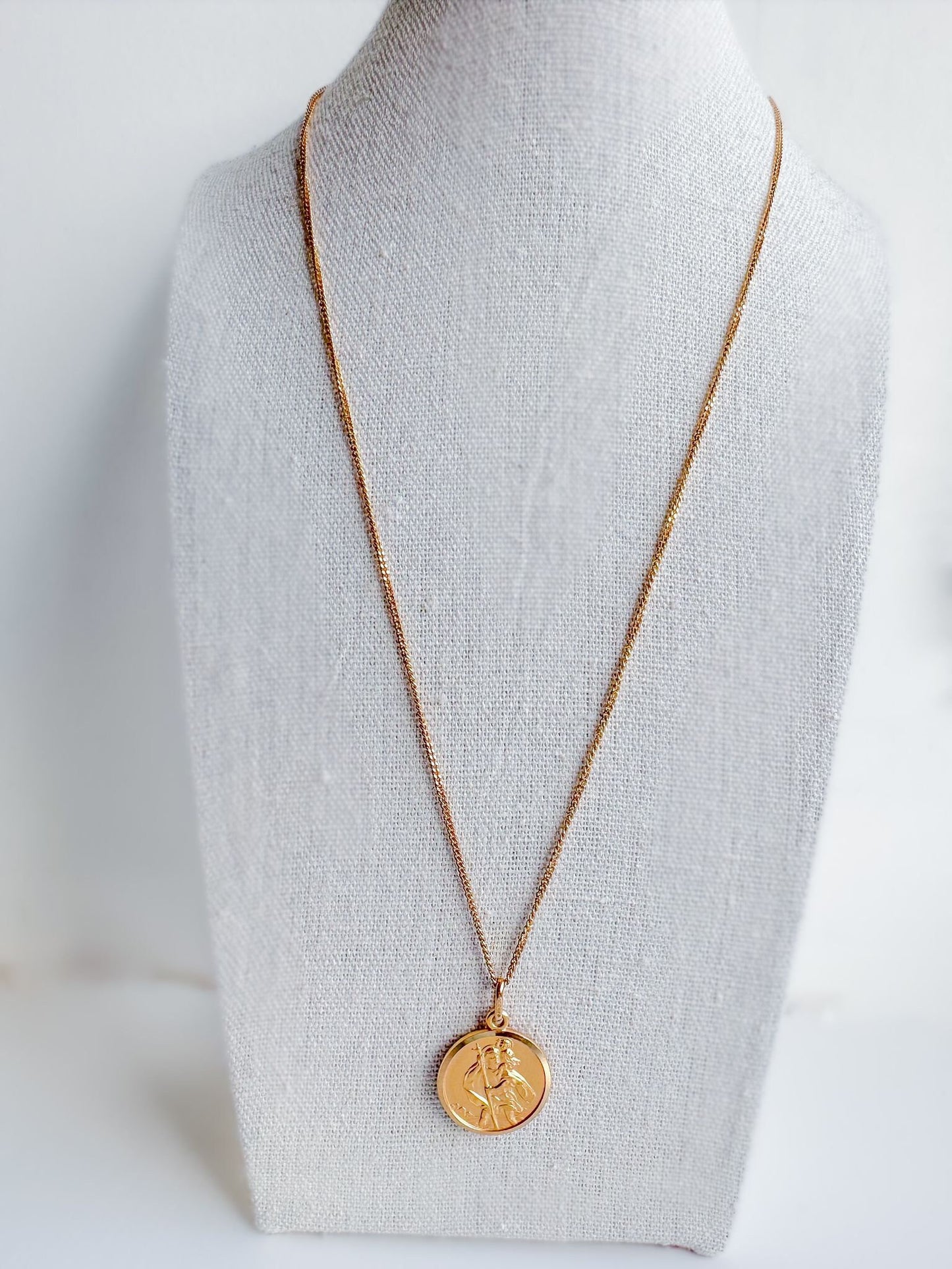 9ct Solid Gold | Vintage | St Chirstopher Pendant & Necklace Set | Chain Set | Drop Pendant Set | Hallmarked | Classic Jewellery Set |