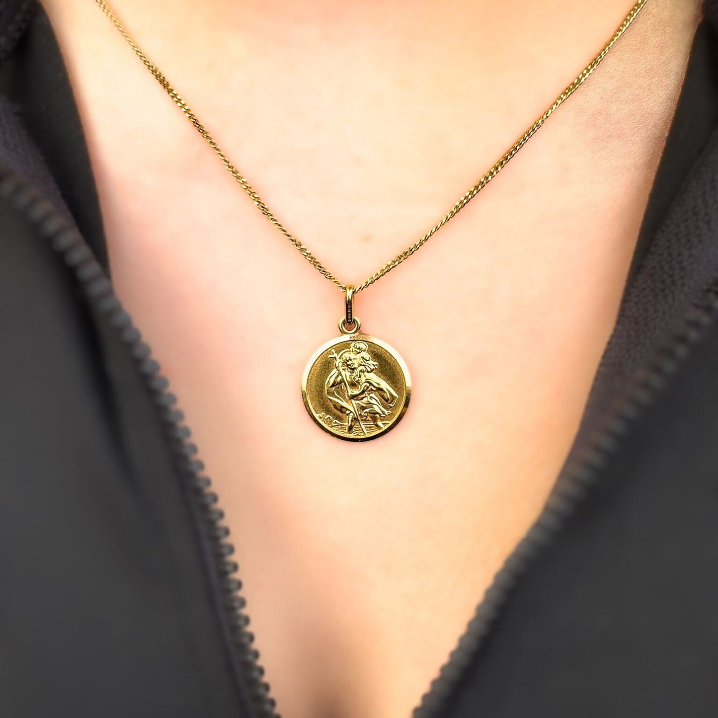 9ct Solid Gold | Vintage | St Chirstopher Pendant & Necklace Set | Chain Set | Drop Pendant Set | Hallmarked | Classic Jewellery Set |