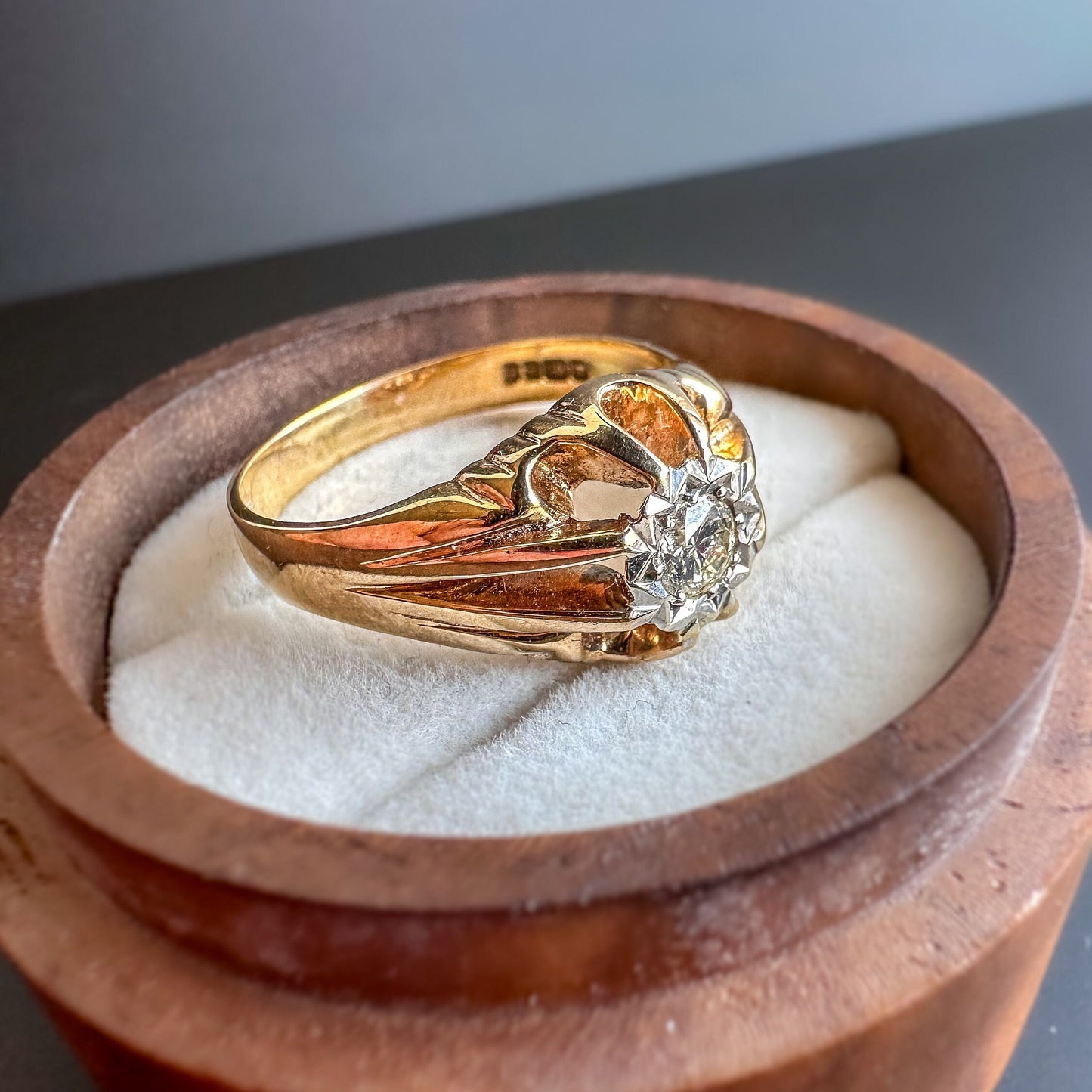9ct | 9k Gold | Vintage | 0.25ct Diamond Gypsy Ring | Victorian Inspired Belcher Ring | Signet Ring | English Hallmarks | 1970s