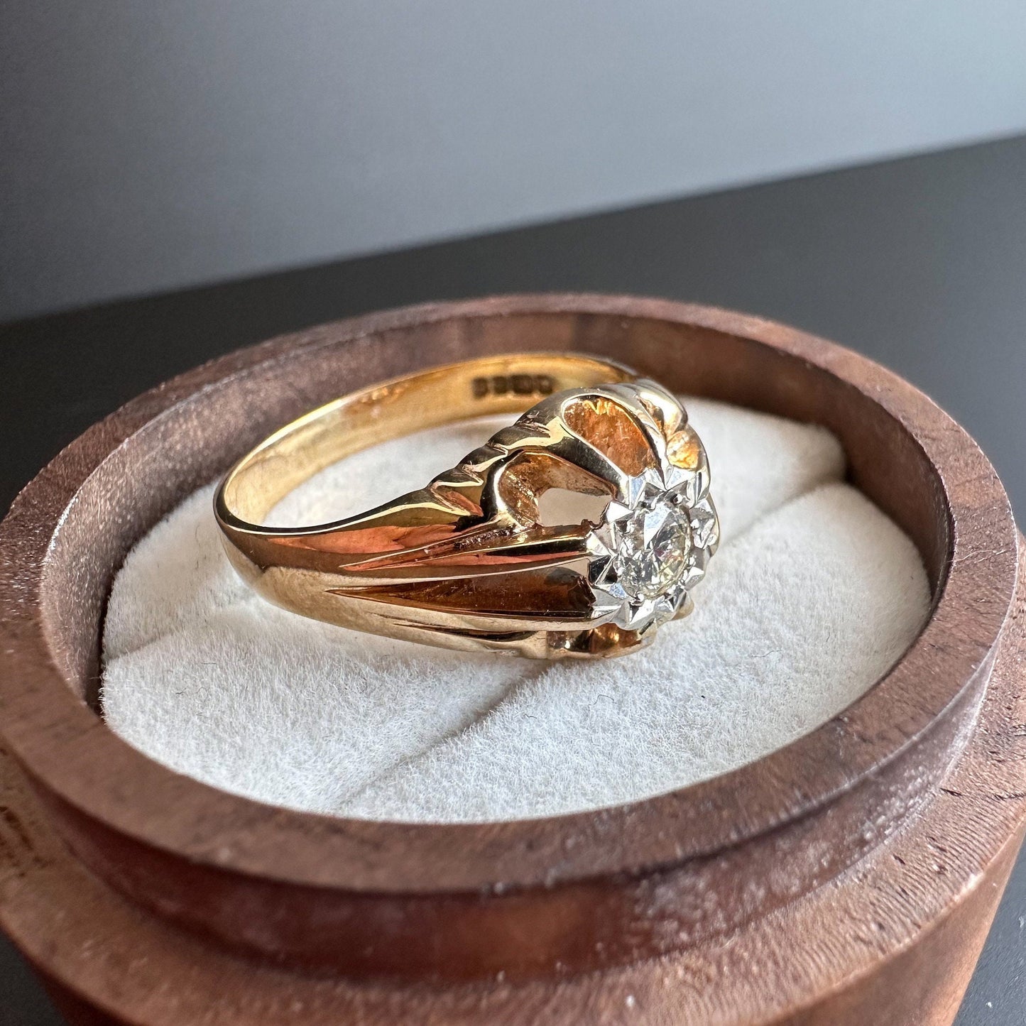9ct | 9k Gold | Vintage | 0.25ct Diamond Gypsy Ring | Victorian Inspired Belcher Ring | Signet Ring | English Hallmarks | 1970s
