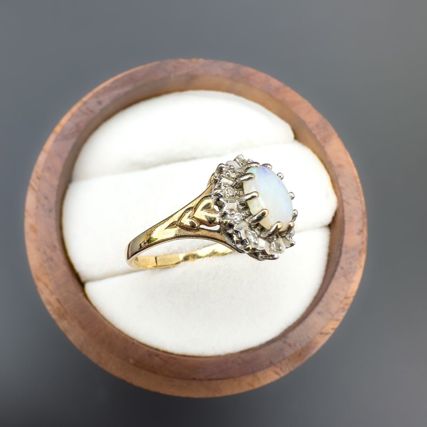 9ct | 9K Gold | Vintage | Colourful Natural White Opal & Diamond Halo Ring | Multi Stone | Statement Ring | Hallmarked |
