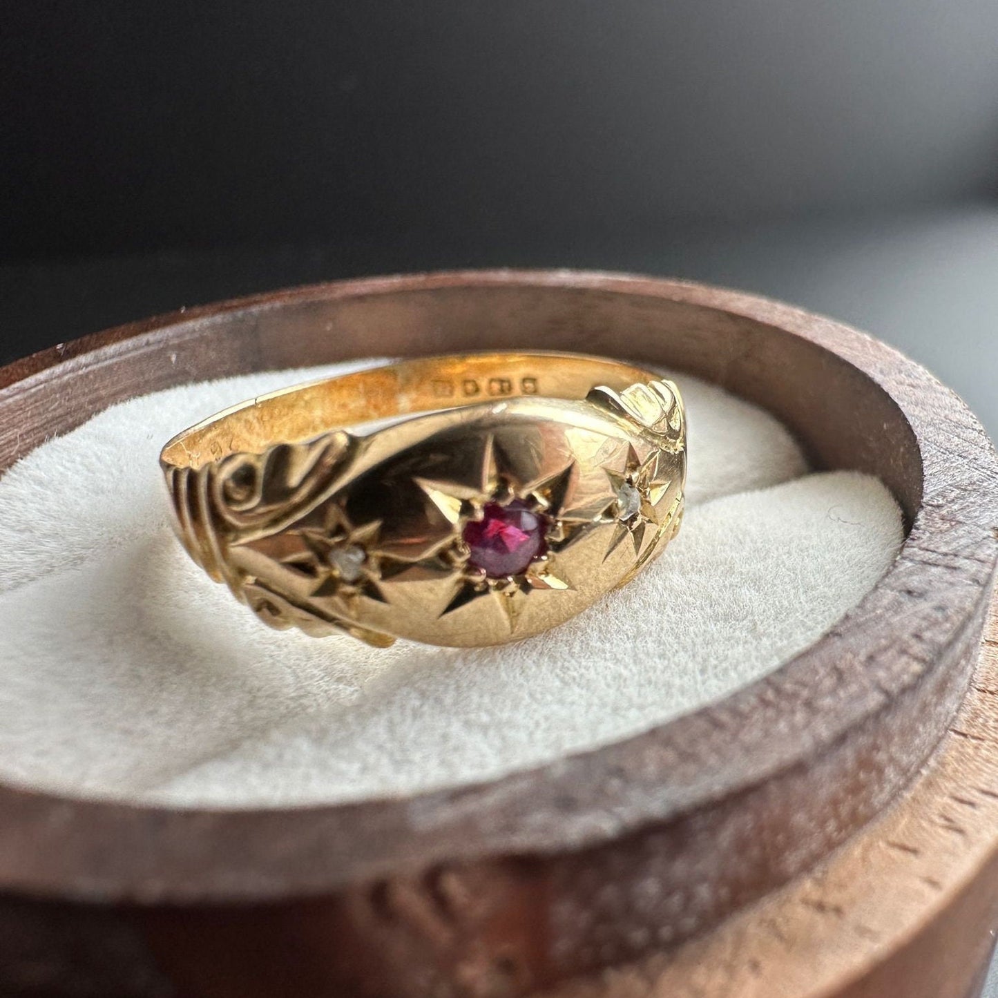 18ct Gold | Victorian | Gypsy Ring | Starburst Set Ruby & Diamond | Solid Gold | Signet Ring | London 1915 Hallmarked |