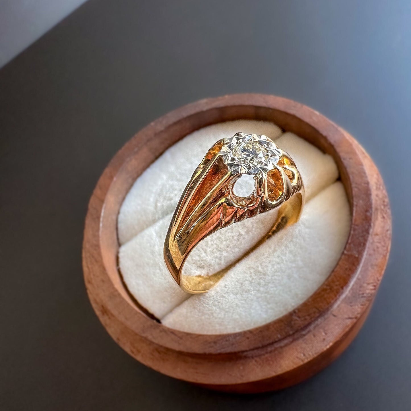 9ct | 9k Gold | Vintage | 0.25ct Diamond Gypsy Ring | Victorian Inspired Belcher Ring | Signet Ring | English Hallmarks | 1970s