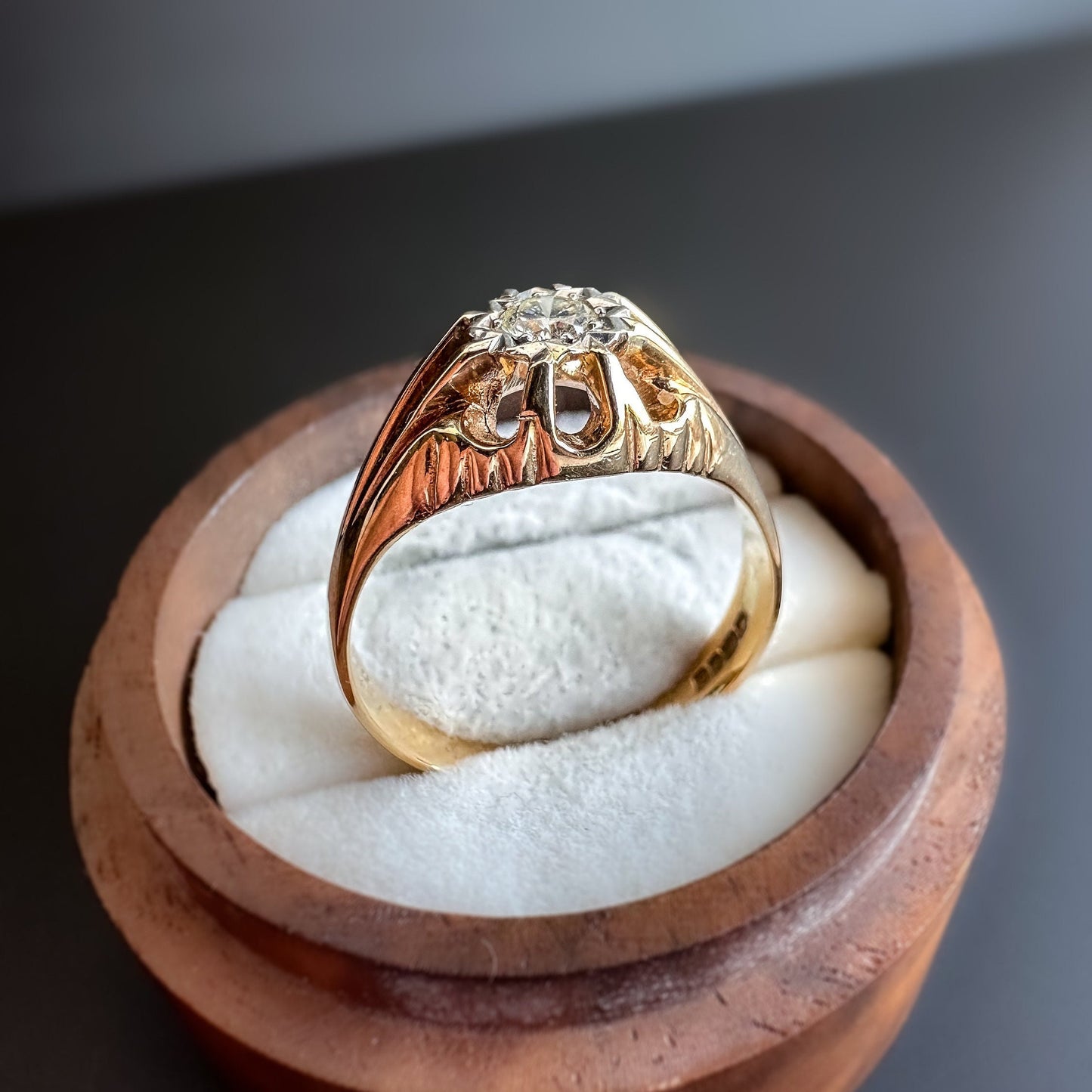 9ct | 9k Gold | Vintage | 0.25ct Diamond Gypsy Ring | Victorian Inspired Belcher Ring | Signet Ring | English Hallmarks | 1970s