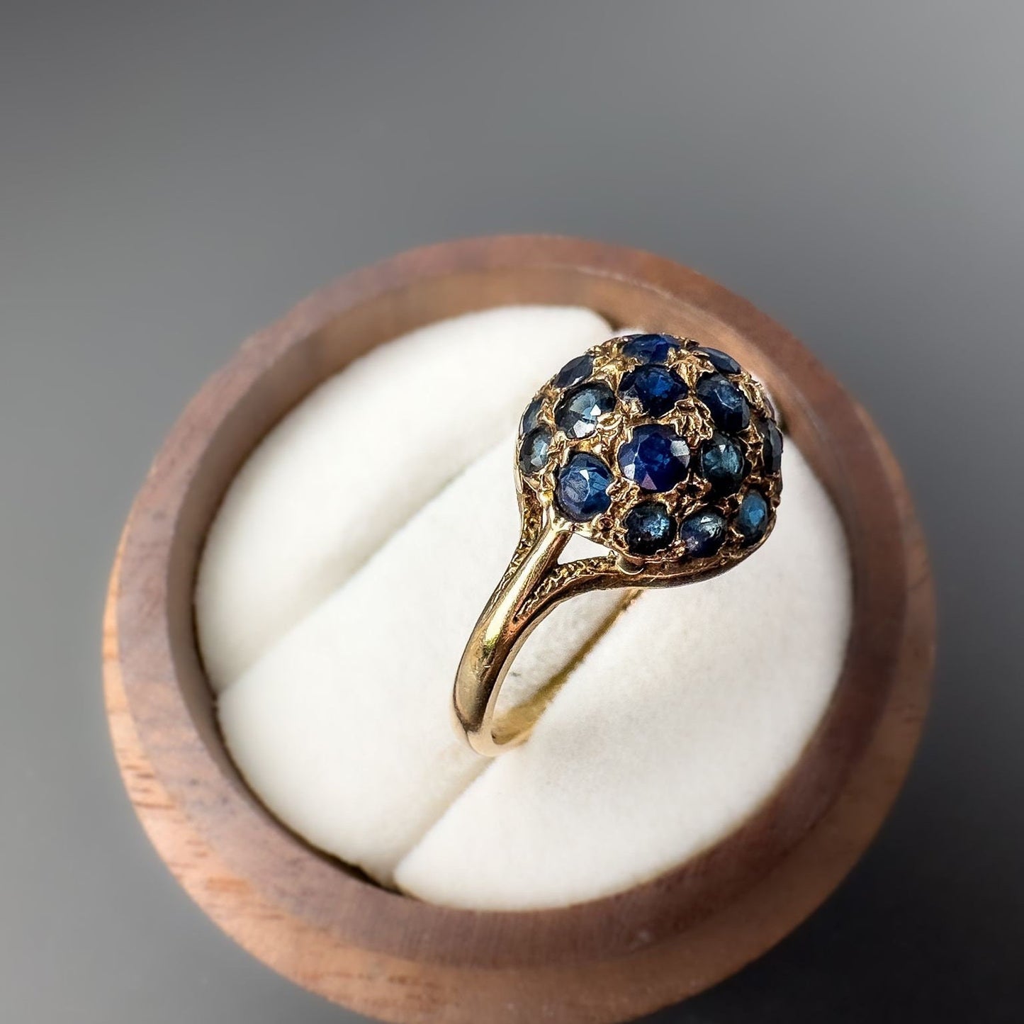 Gorgeous 80s | 9ct | 9k Gold | Vintage | Blue Sapphire Gemstone Bombe Cluster Ring | Cocktail Ring | Multi Stone | English Hallmarks |