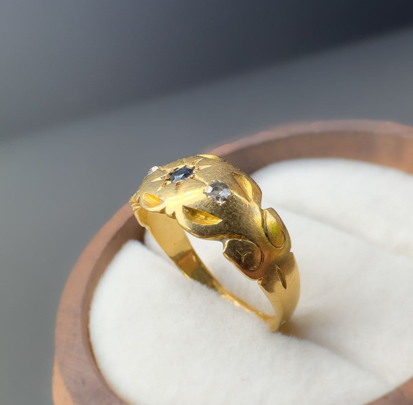 18ct | 18k Gold | Victorian | Sapphire & Diamond Trilogy Gypsy Ring | Pinky Ring | Gypsy Bands | English Hallmarks | Birmingham |