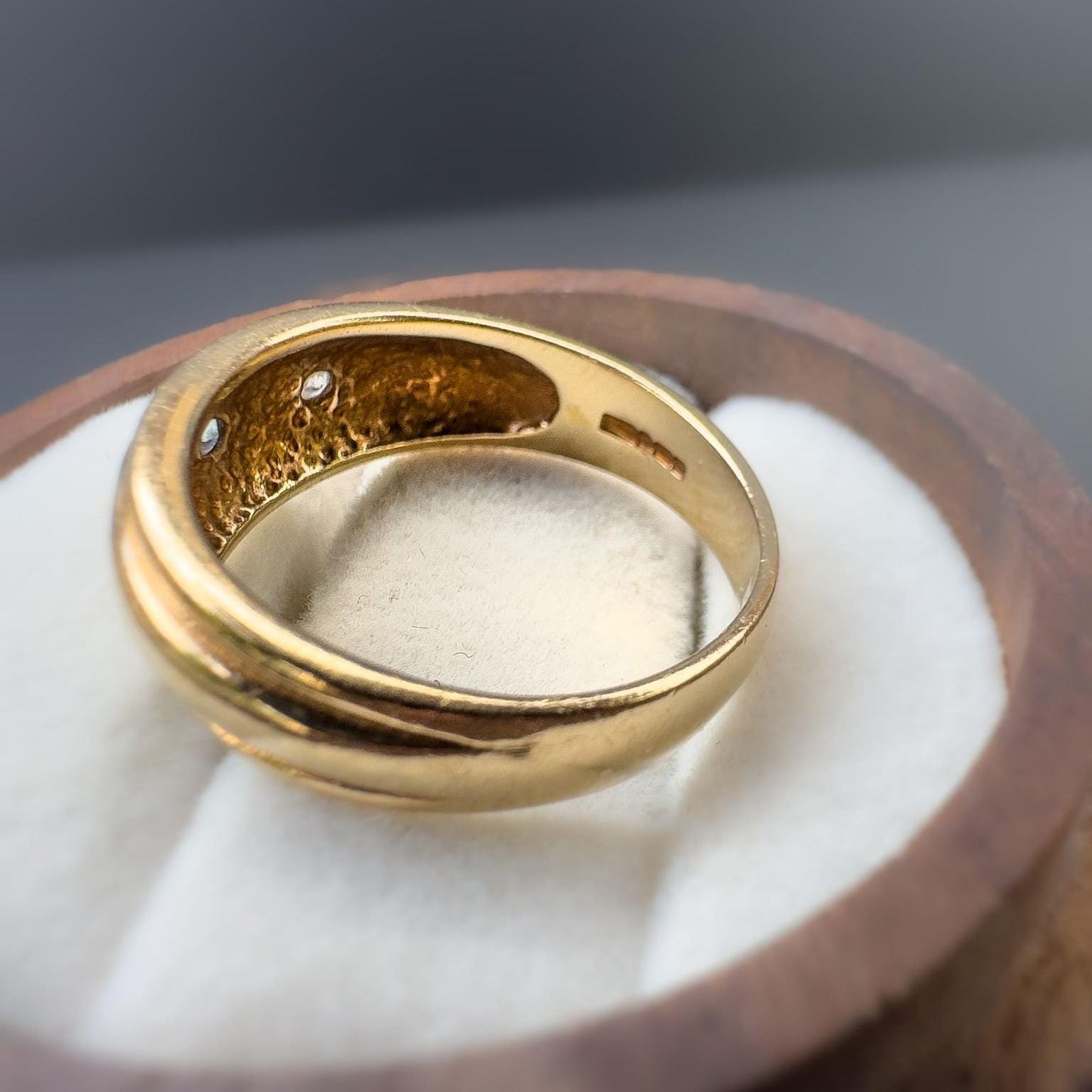 9ct | 9k Gold | Vintage | Gypsy Ring Starburst Set Zircona | Band Ring | English Hallmarks | 4.2g | Size P |
