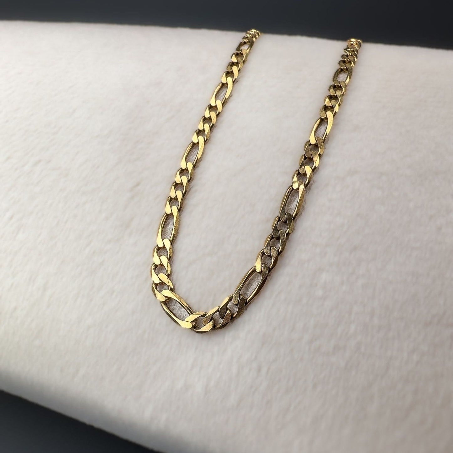 9ct | 9k Gold | Vintage | Figaro Flat Link Necklace | Solid Gold Fiagro Chain | 45cm | 18 Inch | Italian Hallmarks |