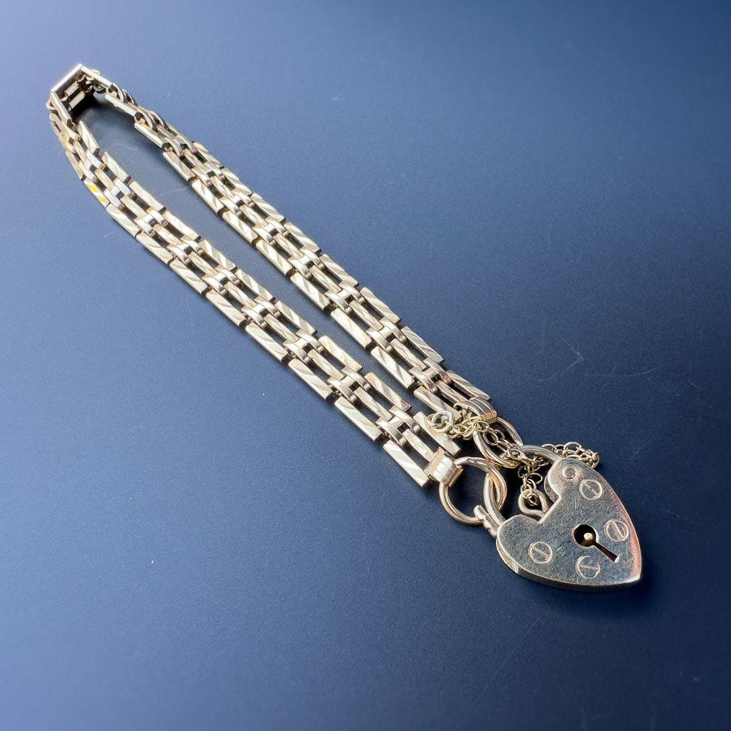 Fabulous 60s | Vintage | 9ct | 9k Yellow Gold | Patterned Gate - Link Bracelet | Heart Padlock Clasp | English Hallmarks |