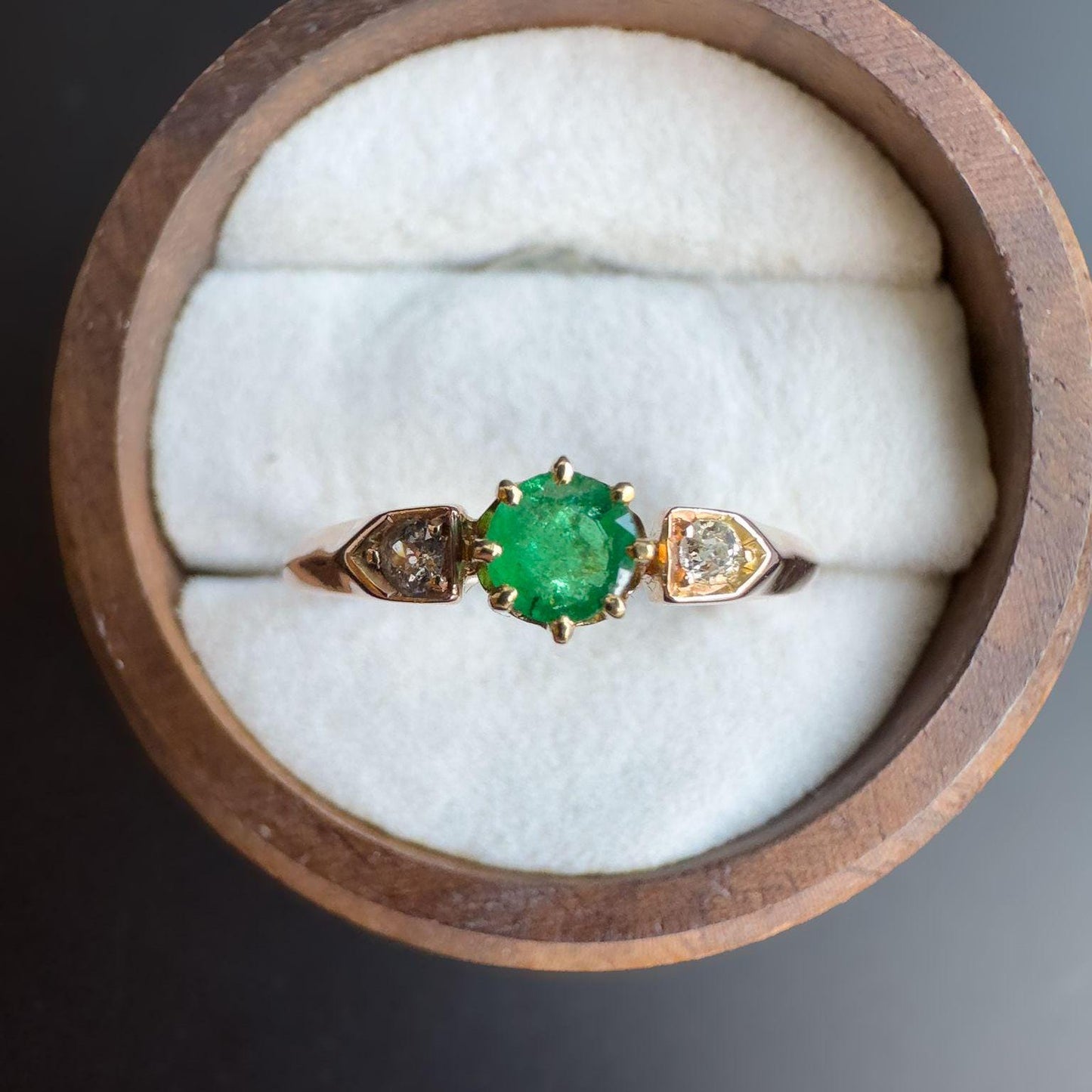 Gorgeous 14ct | 14k Gold | Vintage | Emerald & Diamond Trilogy Ring | Multistone Ring | Stamped 585 |