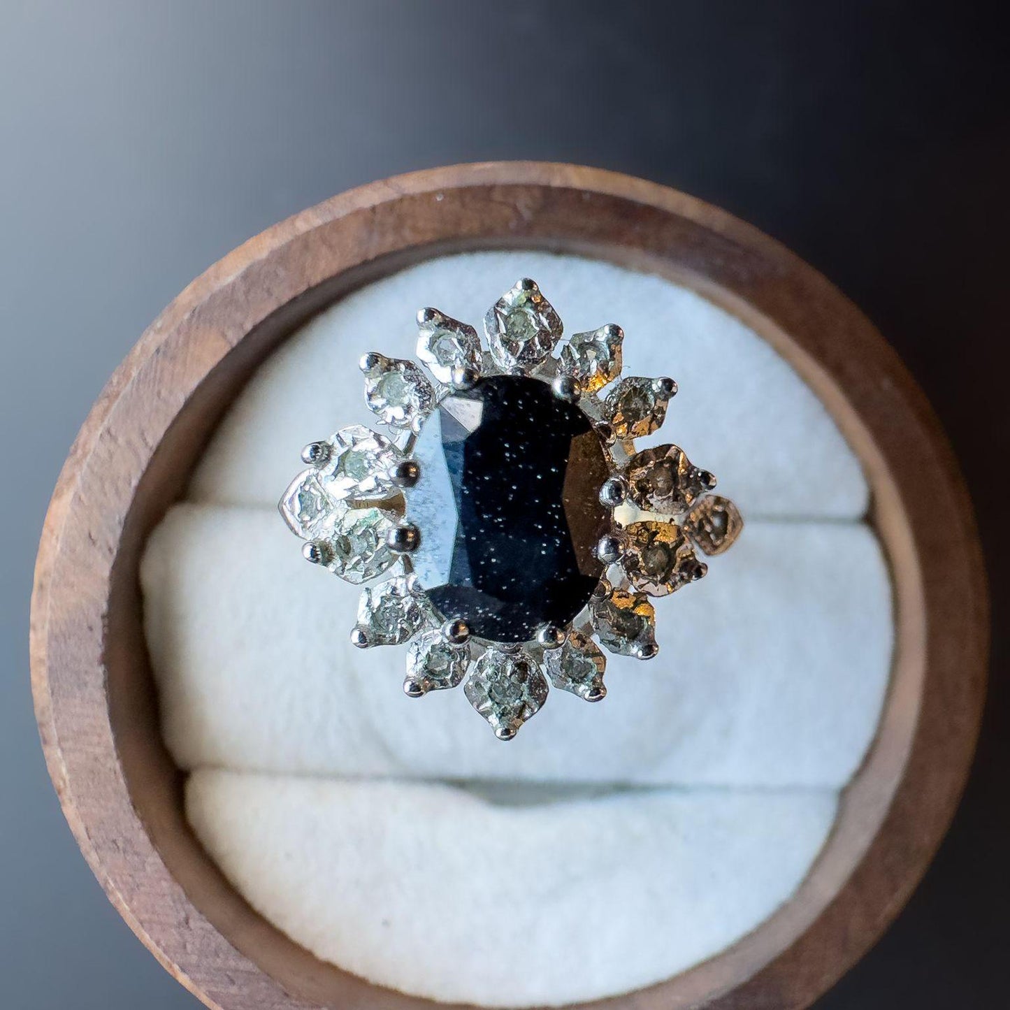 Stunning | Vintage | 9ct | 9k Gold | Sapphire & Diamond Floral Cluster Ring | English Hallmarks | UK M 1/2 | US 6.5 | Resizable |