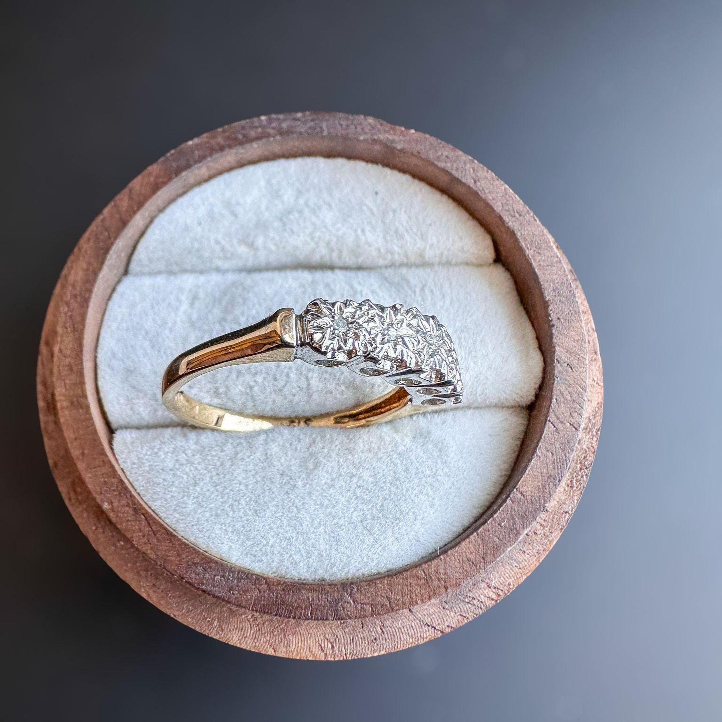 A Glamarous | Vintage | 9ct | 9k Gold | Five Stone Diamond Ring | Half Eternity Ring | English Hallmarks | UK O - US 7 Resizable |