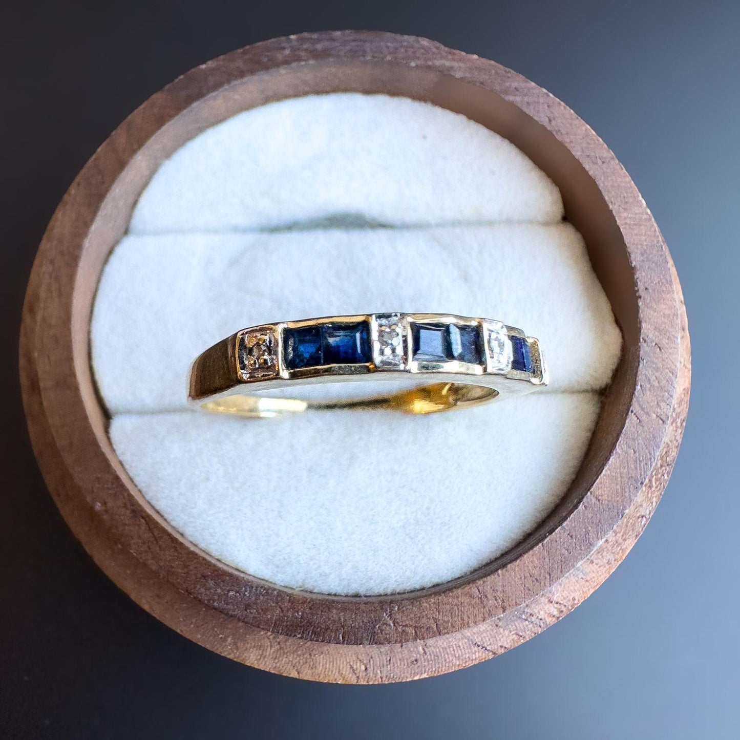 Very Pretty | Vintage | 9ct | 9k Gold | Deep Blue Sapphire & Diamond Half Eternity Band Ring | Stackable Rings | Hallmarked | UK O | US 7 |