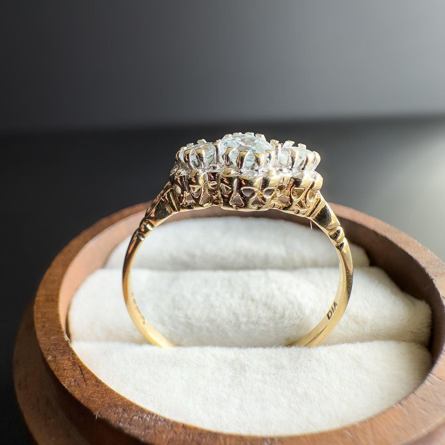Gorgeous | Vintage | 9ct | 9k Gold | Aquamarine & Diamond Ring | Victorian Inspired Statement Ring | English Hallmarks | UK S - US 9 |