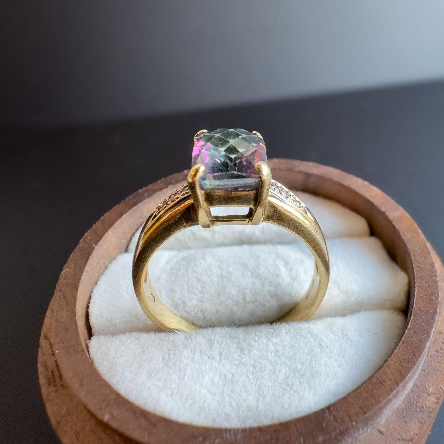 Dazzling | Vintage | 9ct | 9k Gold | Mystic Topaz and Diamond Ring Iridescent Gemstone with Diamond Accents | English Hallmarks |