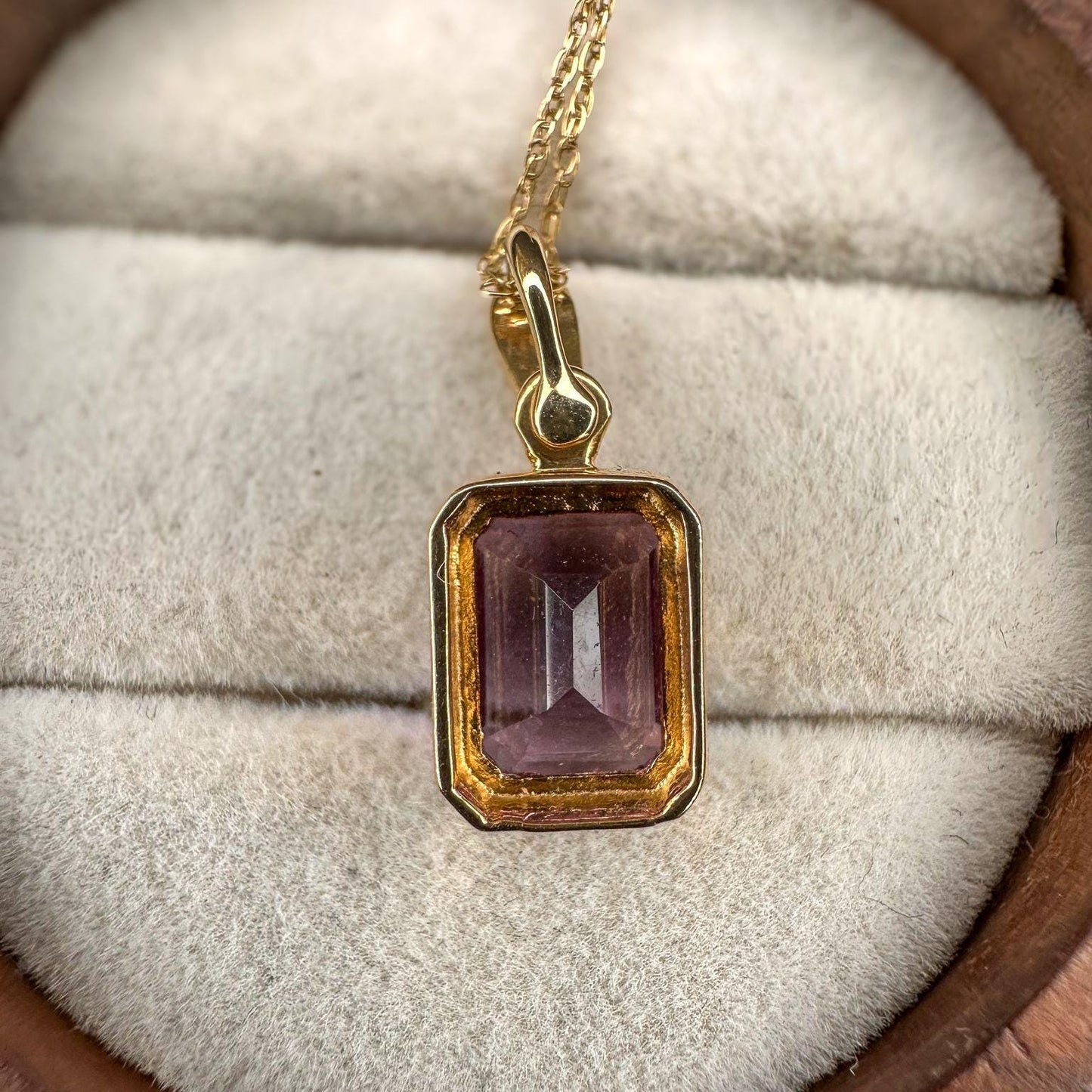 Gorgeous | 9ct | 9k Gold | Purple Amethyst Drop Pendant & 9ct Fine Chain Link Necklace 46cm | Pendant Necklaces | English Hallmarks |