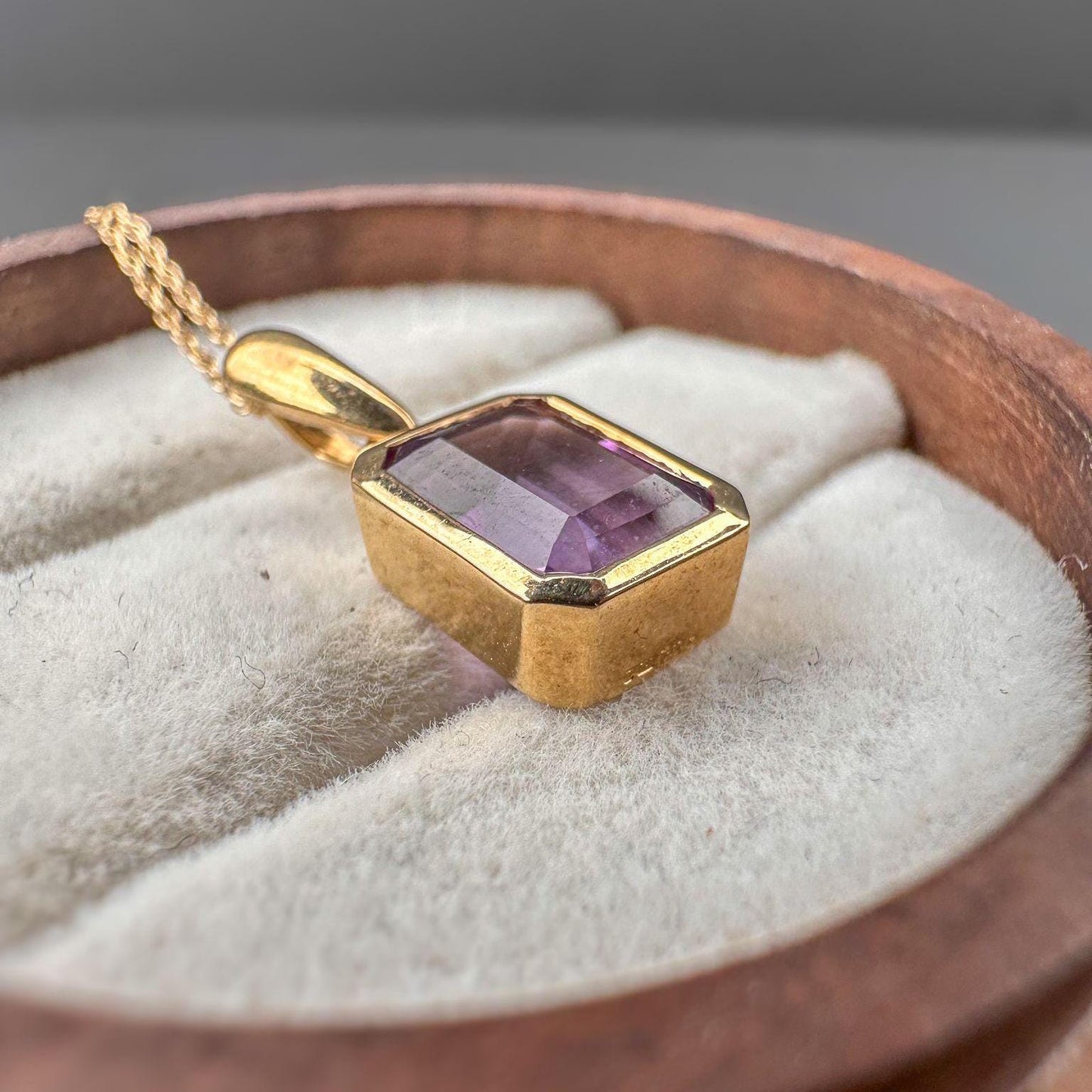 Gorgeous | 9ct | 9k Gold | Purple Amethyst Drop Pendant & 9ct Fine Chain Link Necklace 46cm | Pendant Necklaces | English Hallmarks |