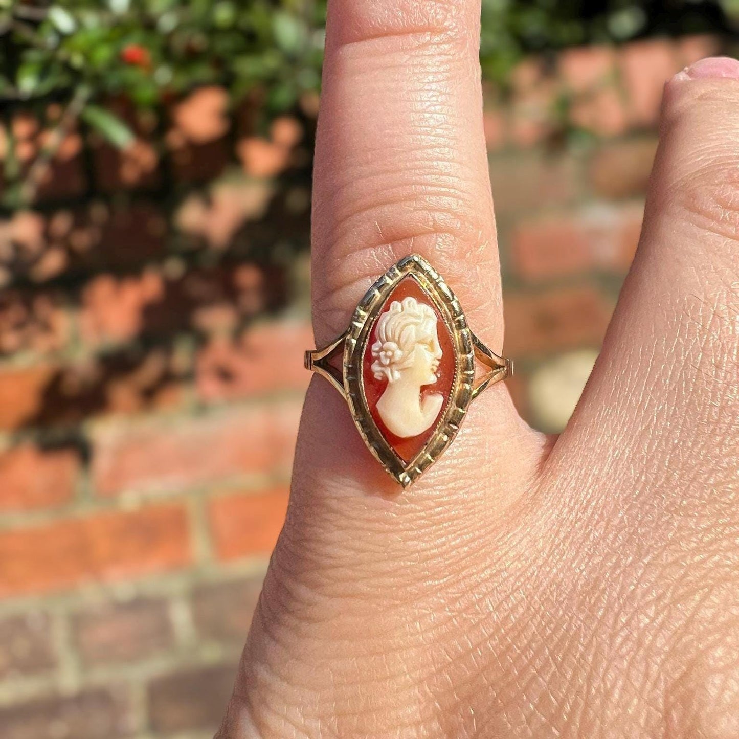 Elegant | 9ct | 9k Gold Vintage | Cameo Statement Ring | Classic Hand-Carved Cameo in Marquise Setting | English Hallmarks |