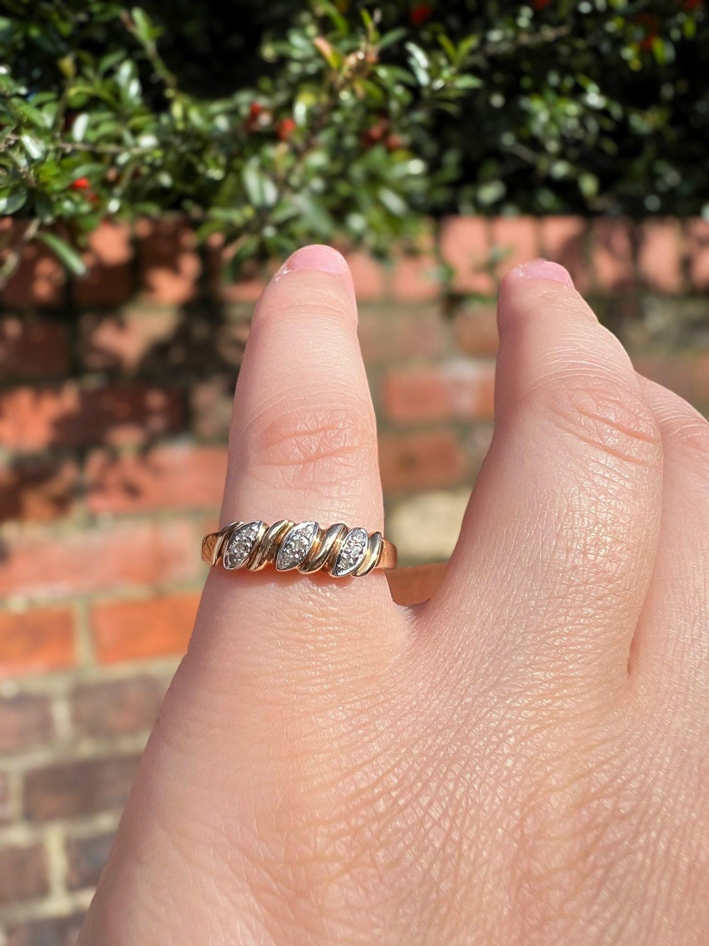 Elegant | 9ct | 9k Gold | Diamond Band Ring Twisted Design with Sparkling Diamond Accents | English Hallmarks | UK P - US 7.75 Resizable |
