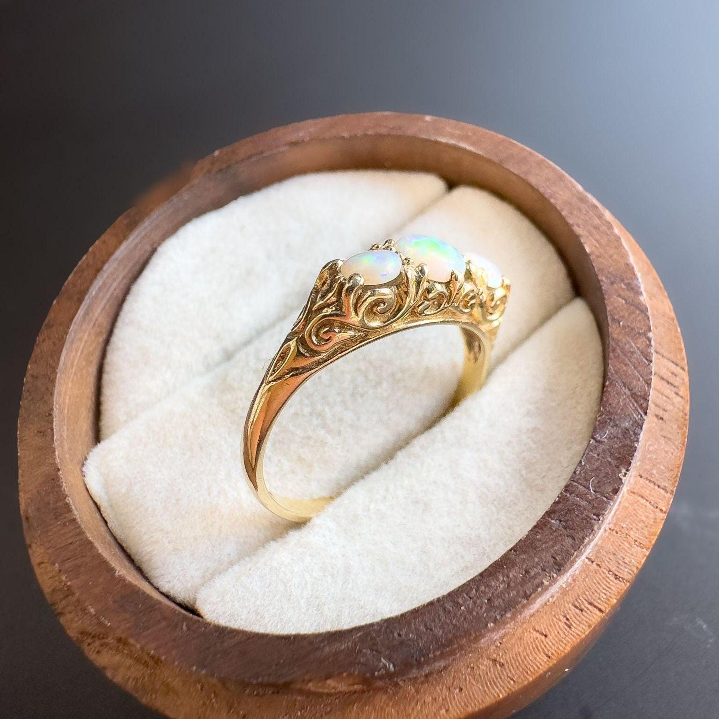 Gorgeous | 9ct Gold Opal Ring with Edwardian Scrollwork | Vintage Opal Statement Ring | English Hallmarks | UK K 1/2 - US 5.5 | Resizable |