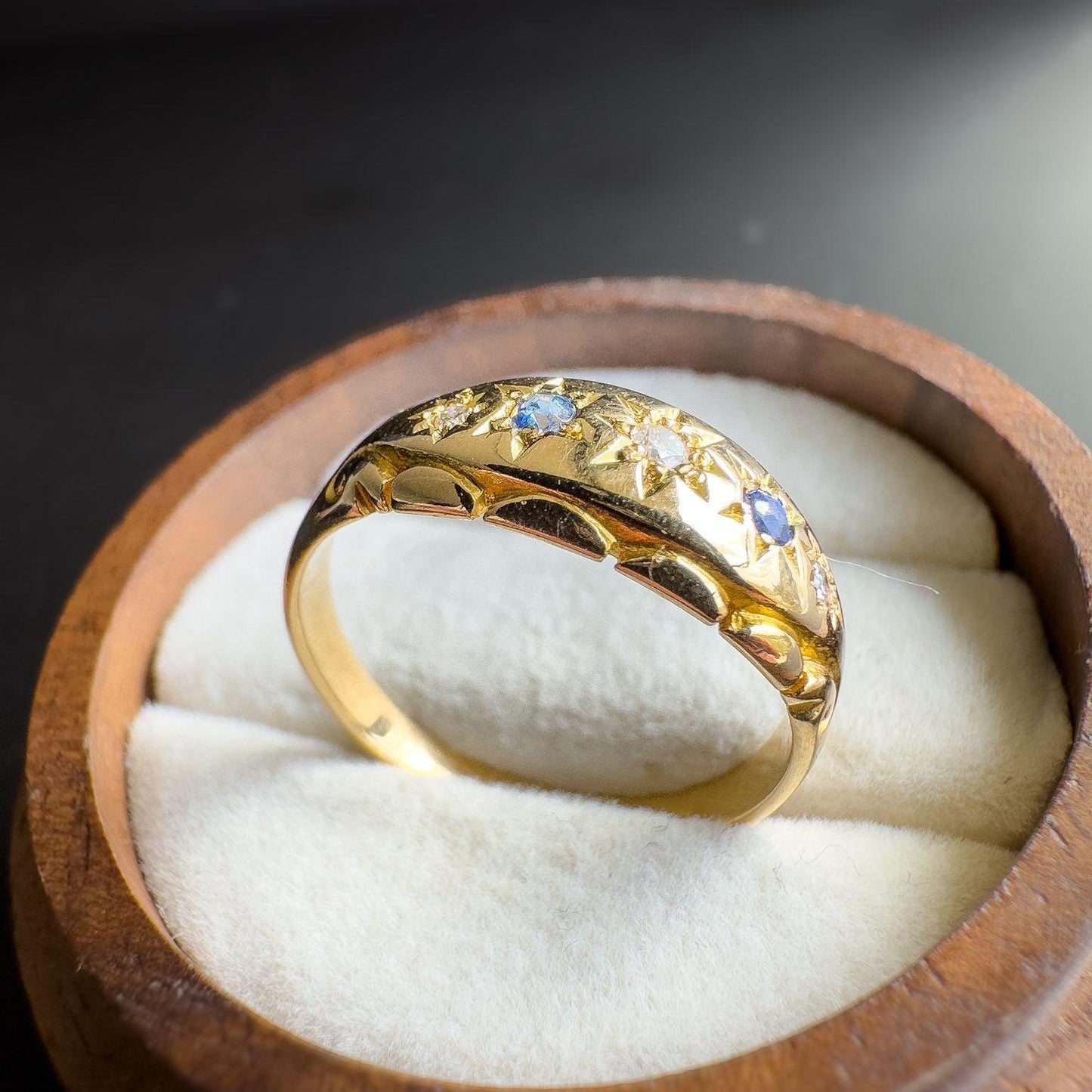 Stunning | Antique | Victorian | 18ct | 18k Solid Gold | Diamond & Sapphire Gypsy Ring Starburst Design | UK N - US 6.75 | Resizable |