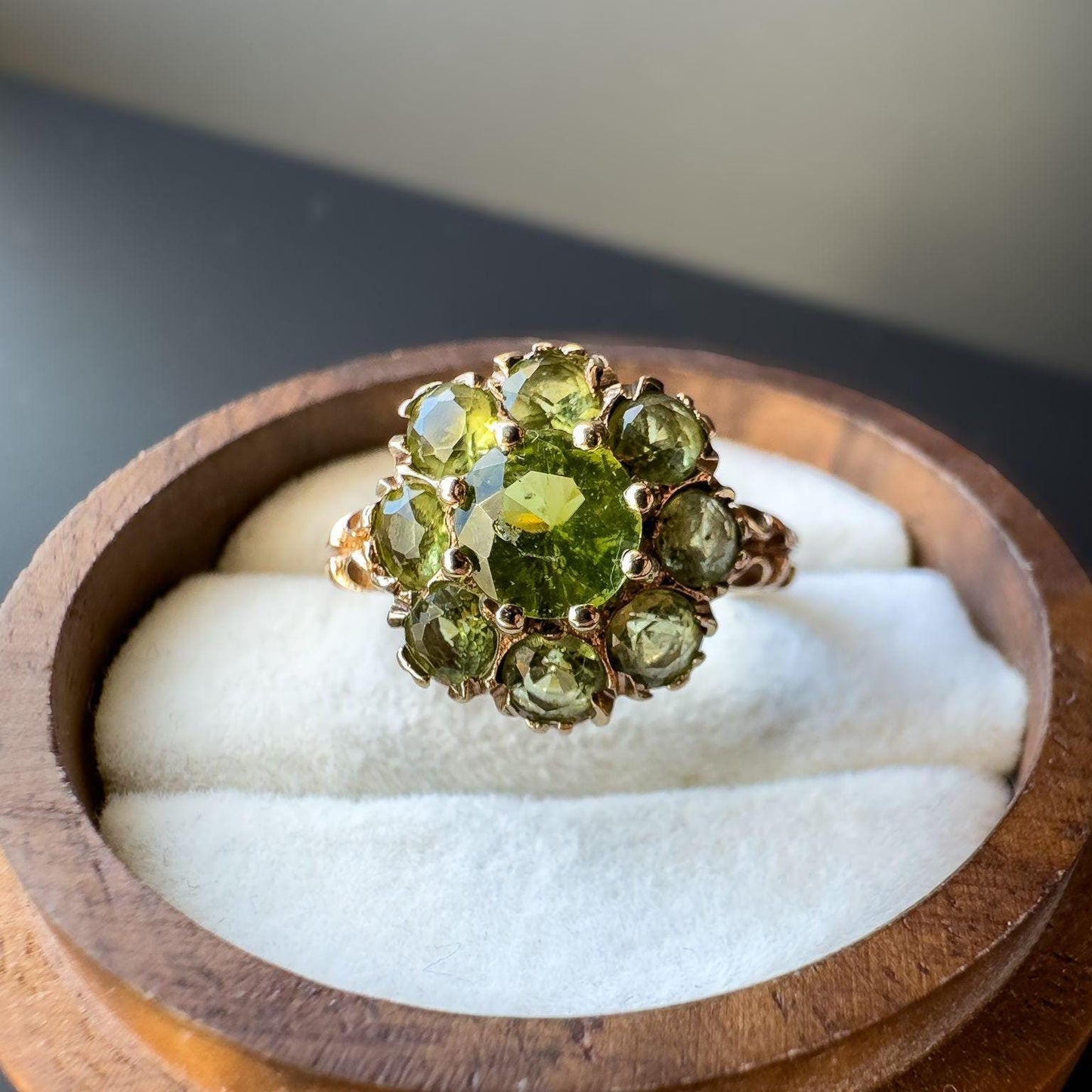 Vintage 1970s 9ct Gold Peridot Cluster Ring Radiant Green Gemstone Floral Design | English Hallmarks | UK L - US 6 | Resizable