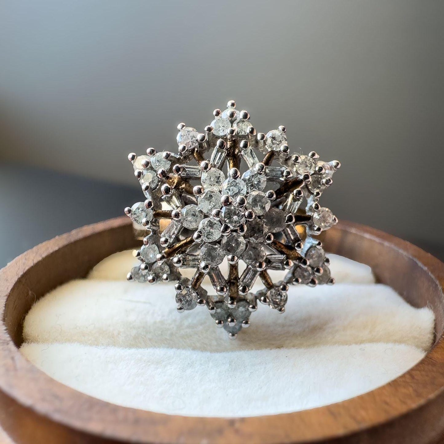 Vintage 9ct Gold Diamond Cluster Ring Starburst Mixed Cut Diamonds | English Hallmarks | UK O 1/2 - US 7.5 | Resizable