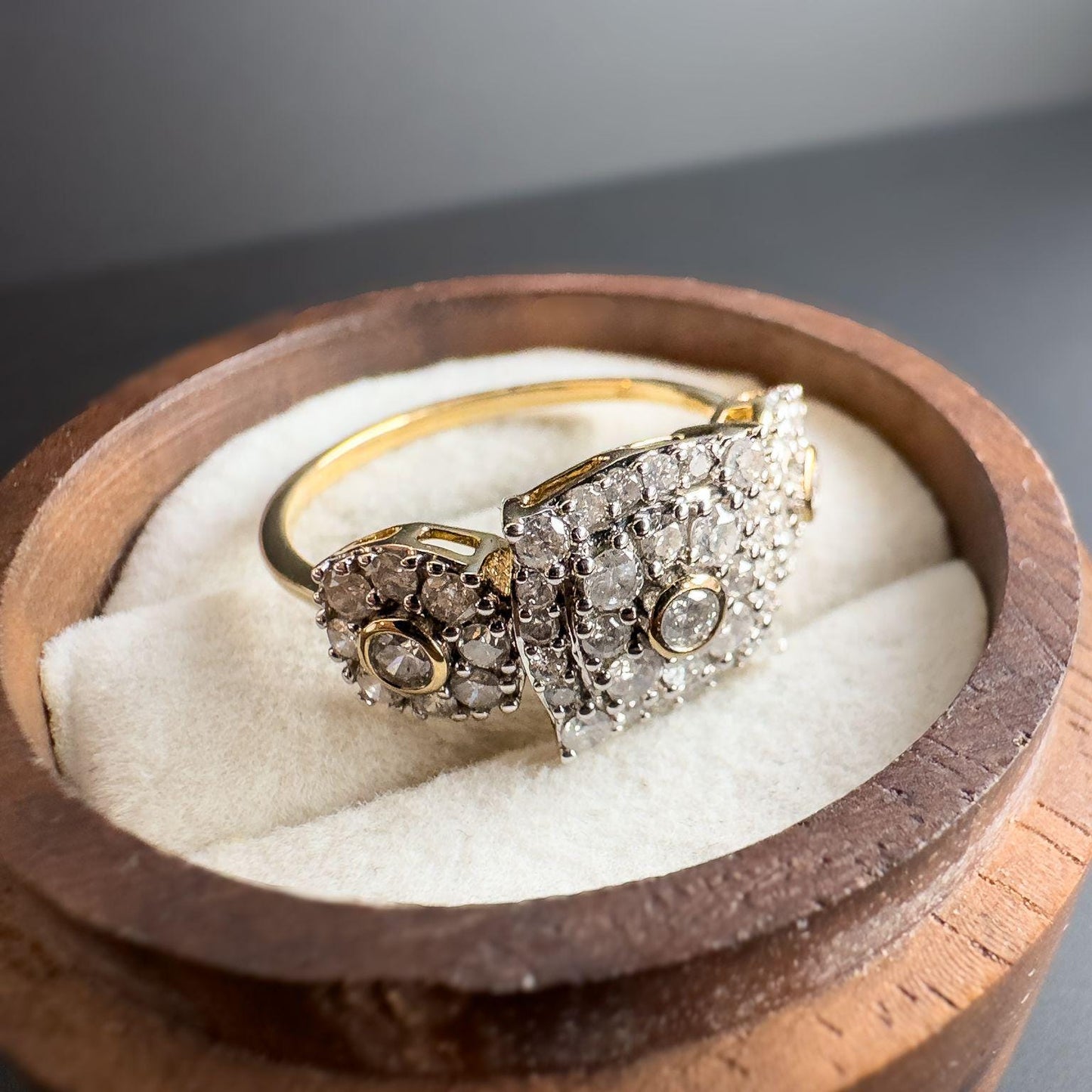Stunning 9ct Gold Diamond Cluster Ring Art Deco Style Statement Piece 1.0ct Diamonds | UK R 1/2 - US 9.25 | English Hallmarks | Resizable