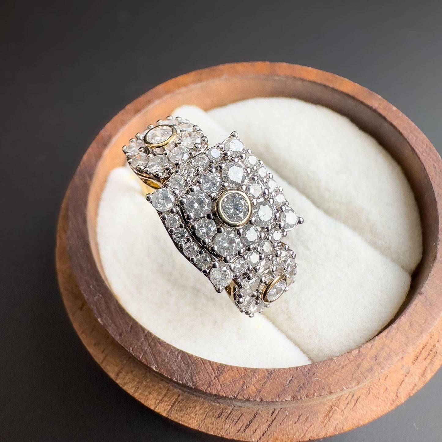 Stunning 9ct Gold Diamond Cluster Ring Art Deco Style Statement Piece 1.0ct Diamonds | UK R 1/2 - US 9.25 | English Hallmarks | Resizable