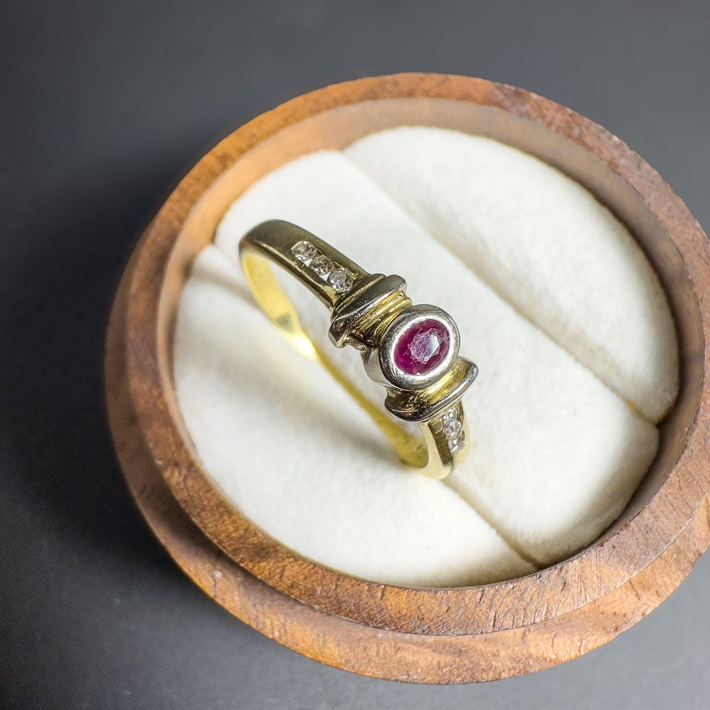 Exquisite Vintage 14ct Gold Ruby & Diamond Ring | Elegant Retro Ring | Unique Heirloom Jewelry | Gift for Her | UK Q - US 8.25 | Resizable