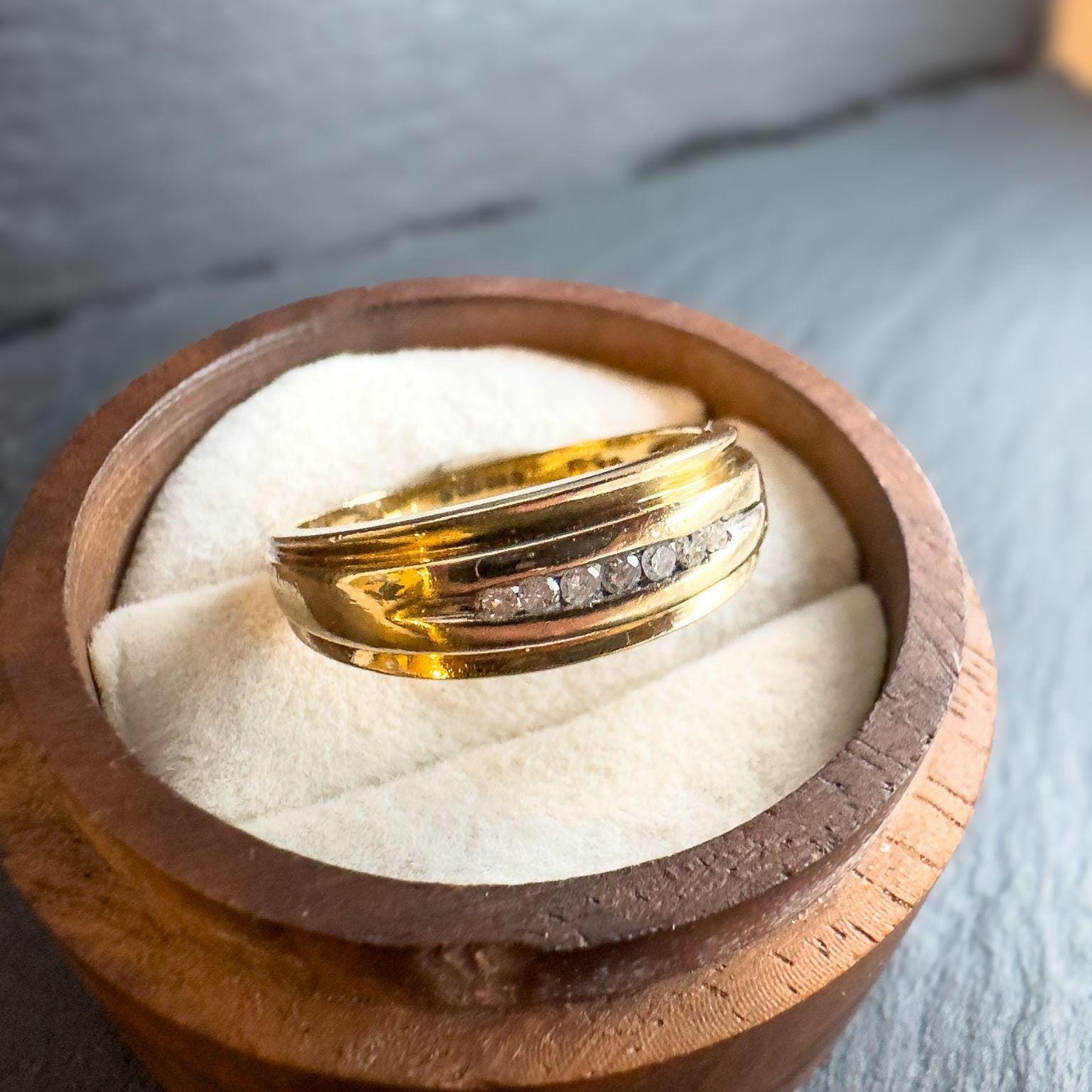 Vintage 9ct Gold Diamond Accent Band Ring - Vintage Elegance - Unique Gold Band | English Hallmarks | UK Q 1/2 - US 8.5 | Resizable