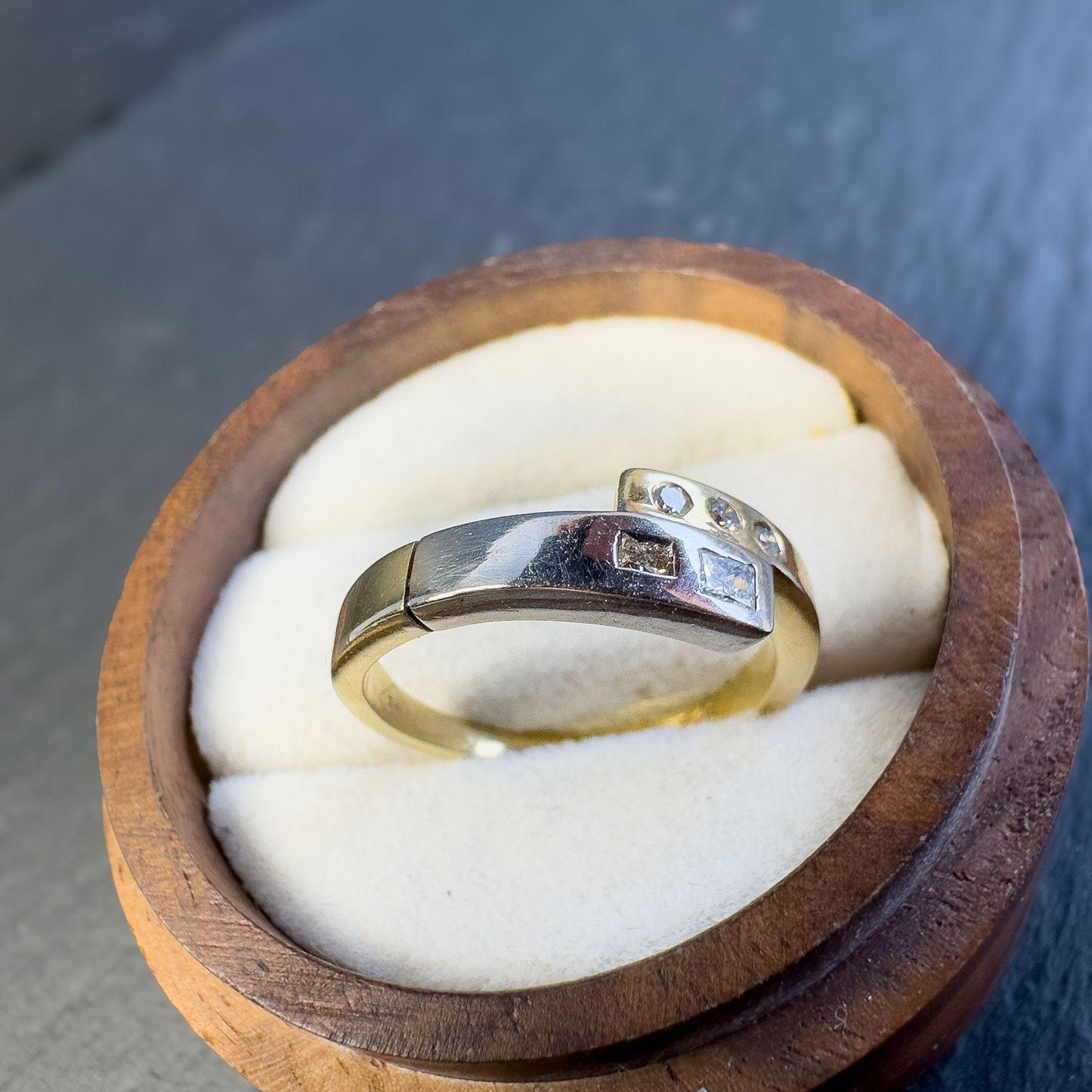 Vintage 14ct Gold Diamond Ring - Unique Geometric Design | Engagement Ring | Hallmarks | UK M | Resizable |