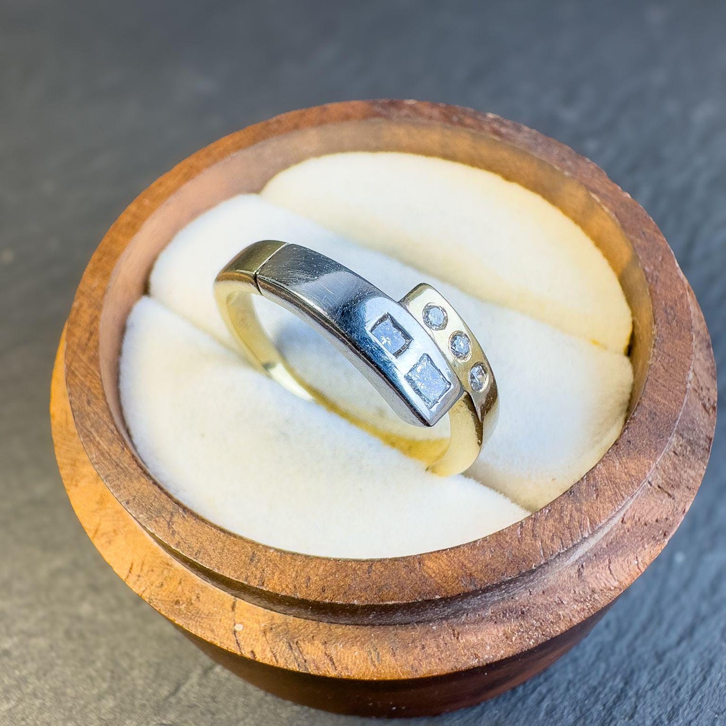 Vintage 14ct Gold Diamond Ring - Unique Geometric Design | Engagement Ring | Hallmarks | UK M | Resizable |