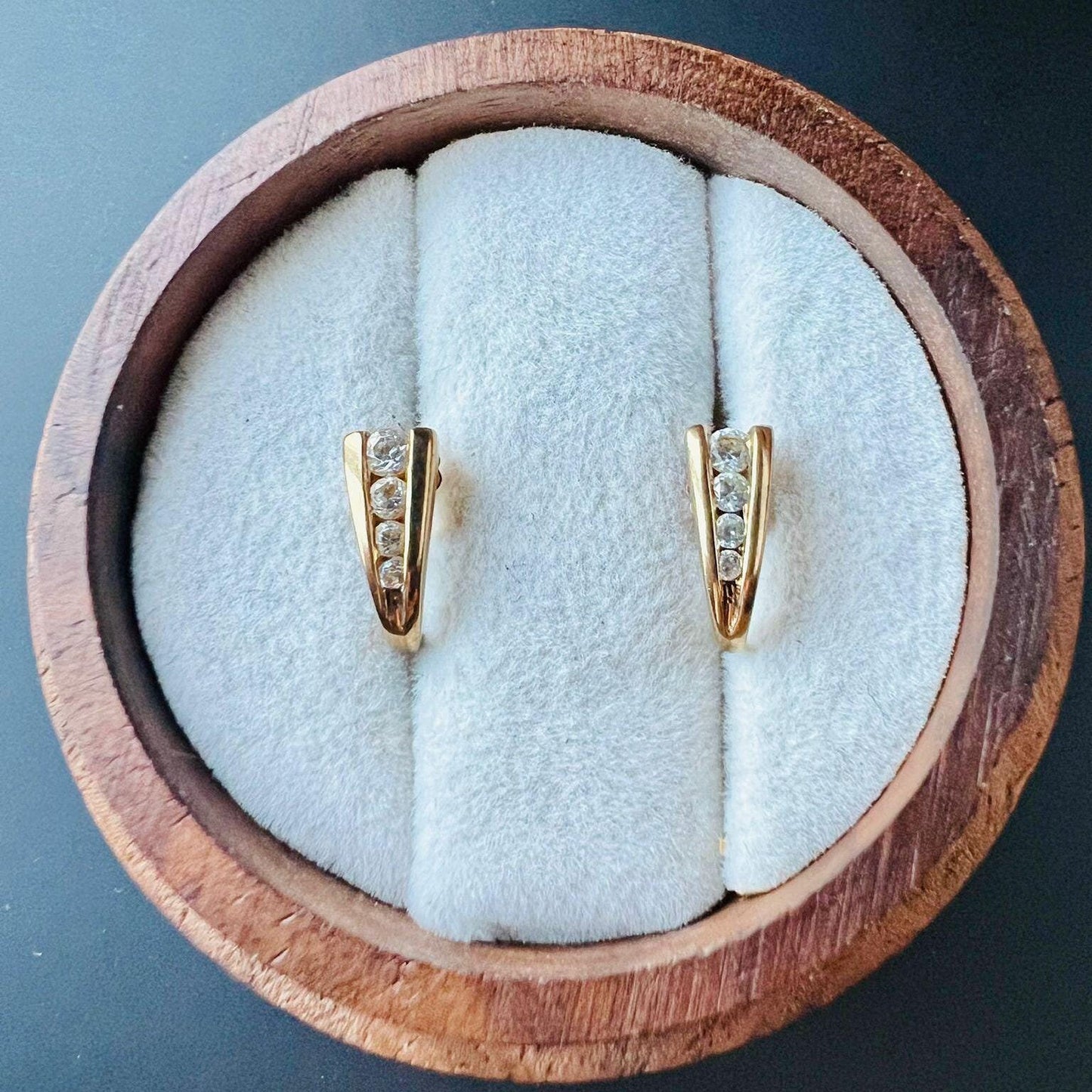 Vintage 9ct Gold Bar Design Earrings Sleek and Timeless | 9ct Gold Hallmarked |