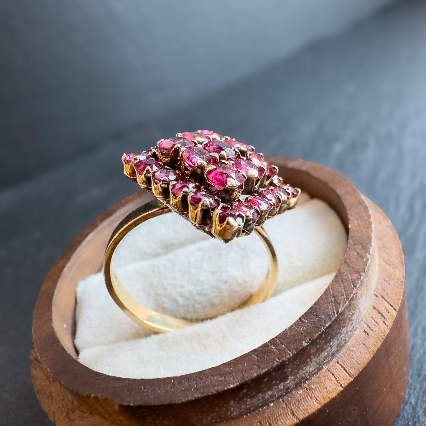 Vintage 18ct Gold Ruby Cluster Ring | Unique Marquise Design | Stately Vintage Jewelry |Statement Ring | UK M - US 6.25 | Resizable |