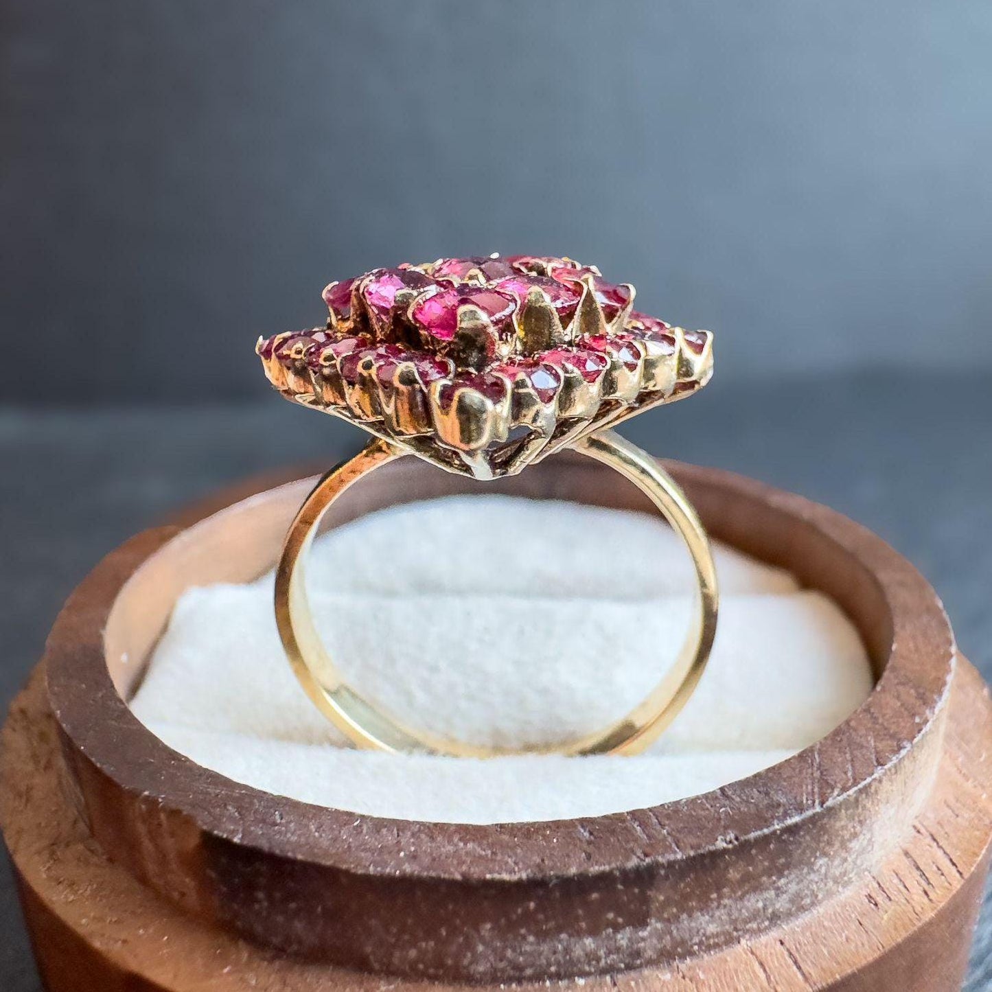 Vintage 18ct Gold Ruby Cluster Ring | Unique Marquise Design | Stately Vintage Jewelry |Statement Ring | UK M - US 6.25 | Resizable |