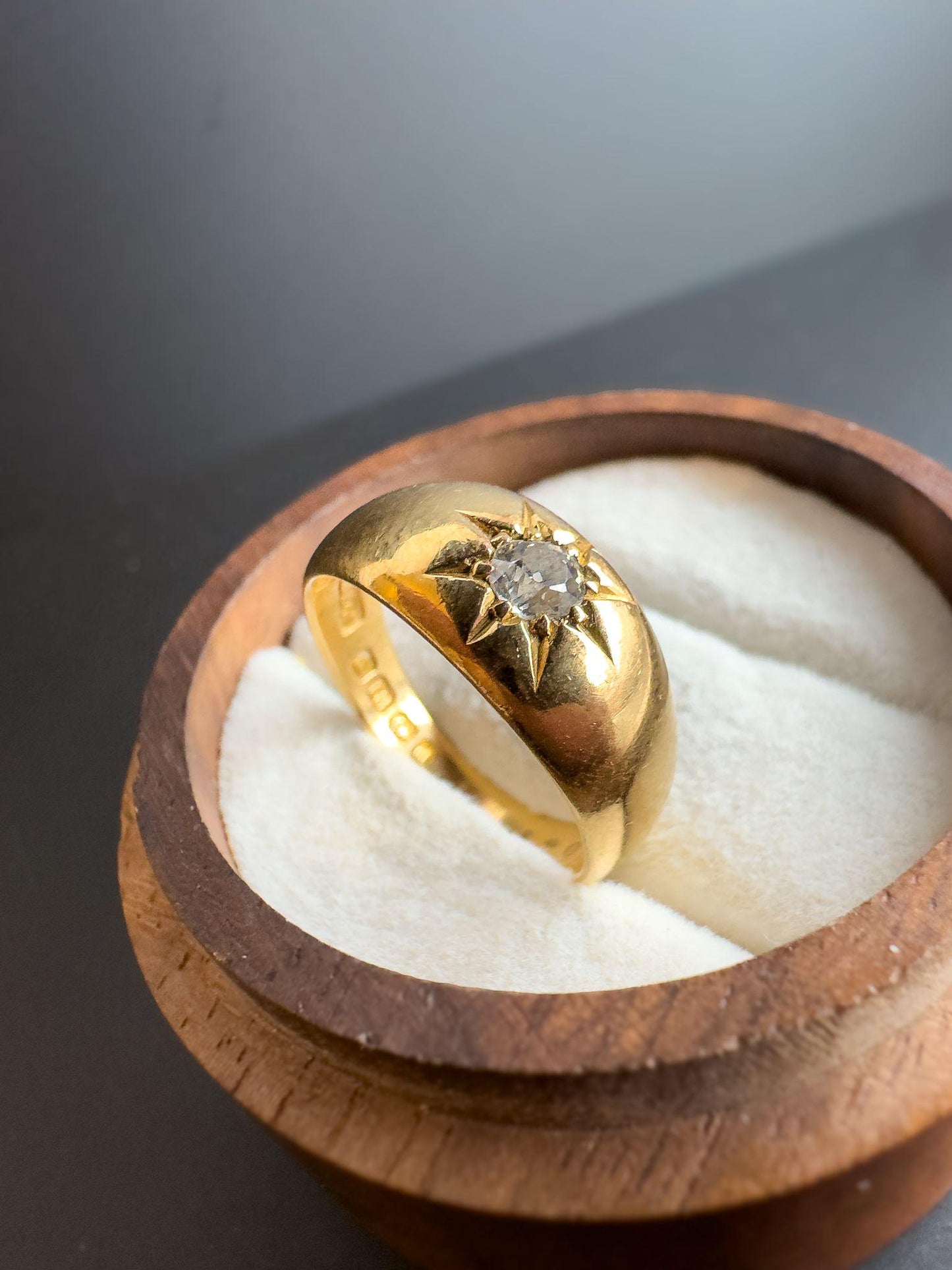 18ct Gold | Victorian | Diamond Gypsy Ring