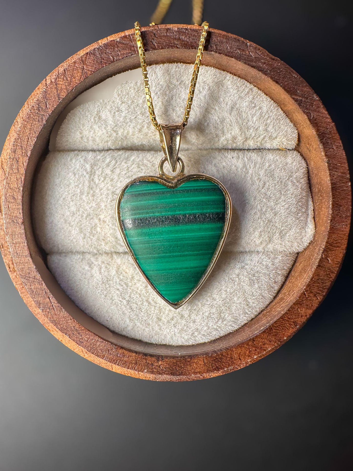 14ct Gold Malachite Heart Pendant on a 9ct Fine Chain