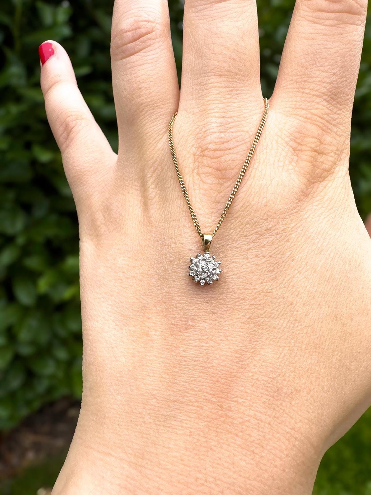 Vintage 9ct Gold Diamond Cluster Pendant on 9ct Gold Fine Curb Link Chain Necklace | 50cm / 20 Inch