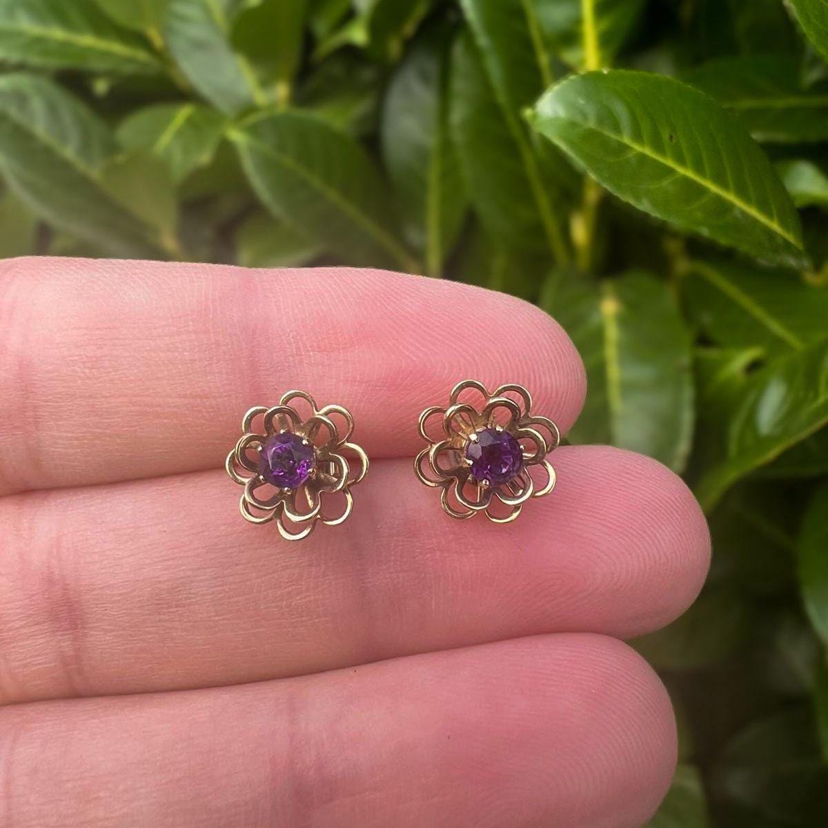 Vintage 9ct Gold Amethyst Floral Earrings | Retro Flower Design | February Birthstone Gift | Elegant Vintage Jewelry | 9ct Gold Hallmark |