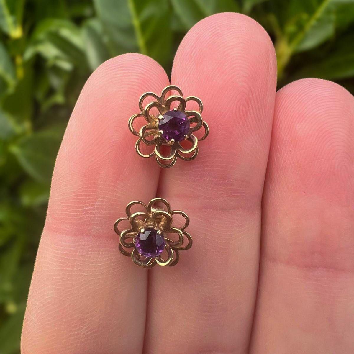 Vintage 9ct Gold Amethyst Floral Earrings | Retro Flower Design | February Birthstone Gift | Elegant Vintage Jewelry | 9ct Gold Hallmark |