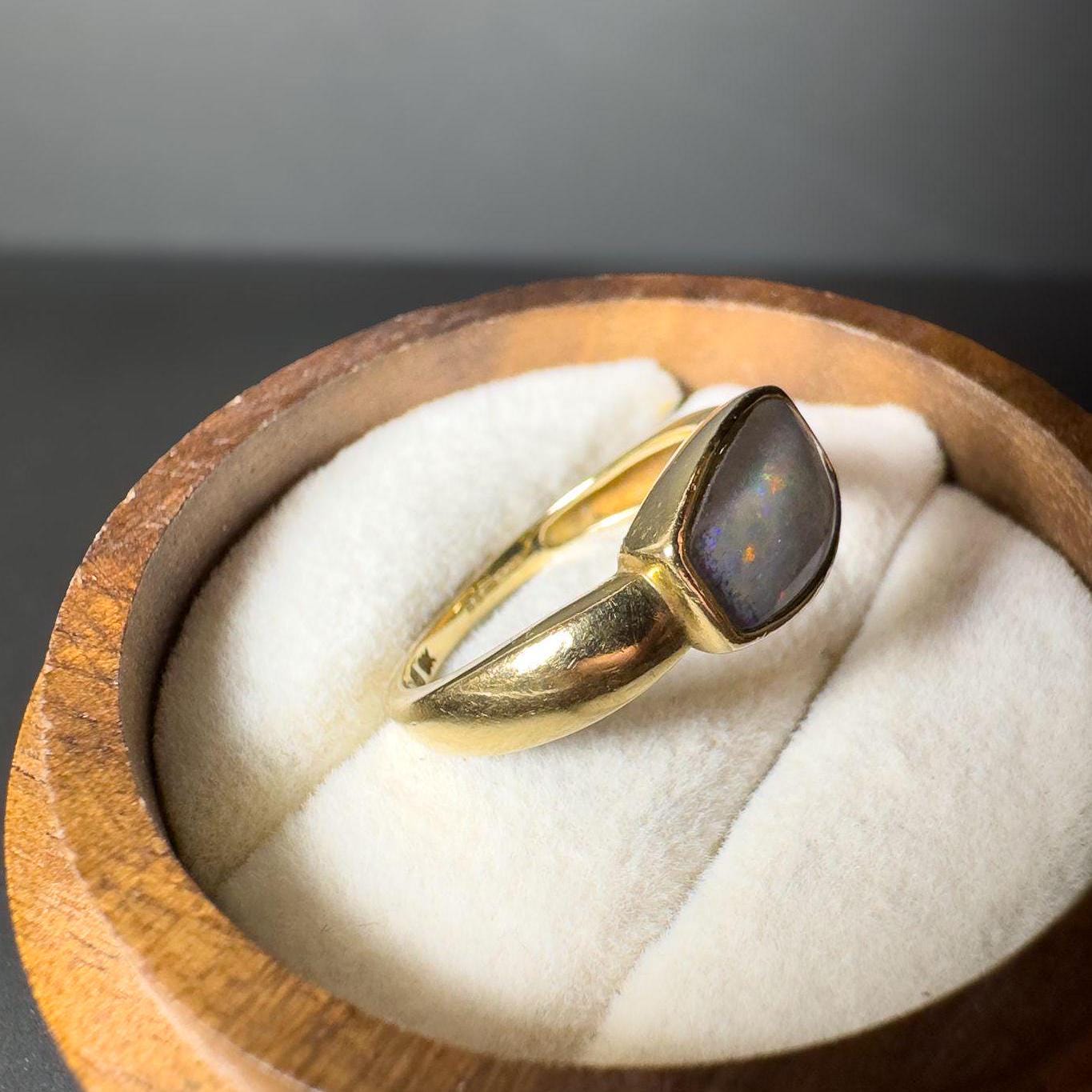 Vintage 9ct Gold Opal Triplet Ring | Unique Opal Triplet Statement Ring | October Birthstone Jewelry | English Hallmarked | UK I - US 4.25