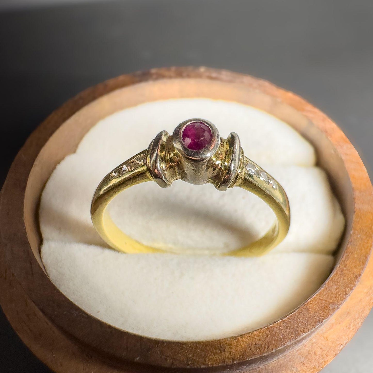 Exquisite Vintage 14ct Gold Ruby & Diamond Ring | Elegant Retro Ring | Unique Heirloom Jewelry | Gift for Her | UK Q - US 8.25 | Resizable