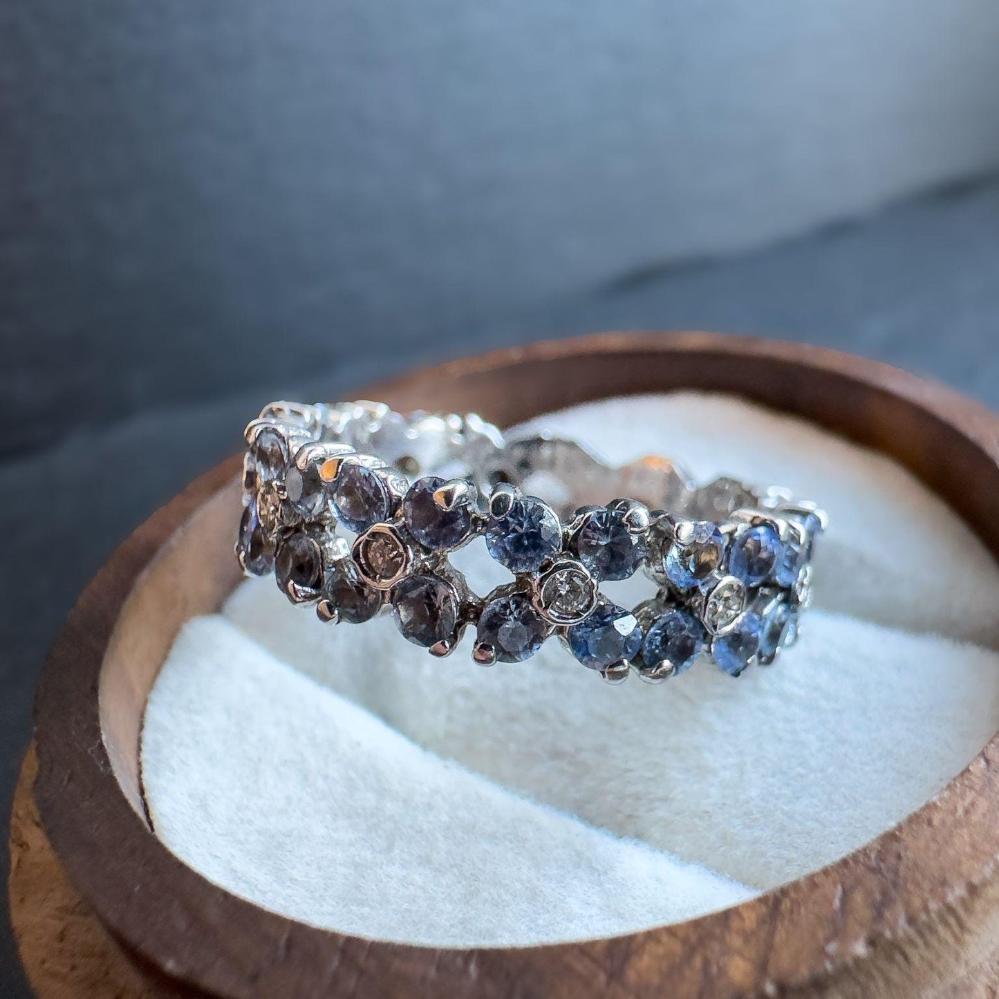 18ct Solid White Gold Vintage Iolite and Diamond Eternity Ring | Stunning Gemstone Band | UK R - US 8.5 | Iolite and Diamond Eternity Band |