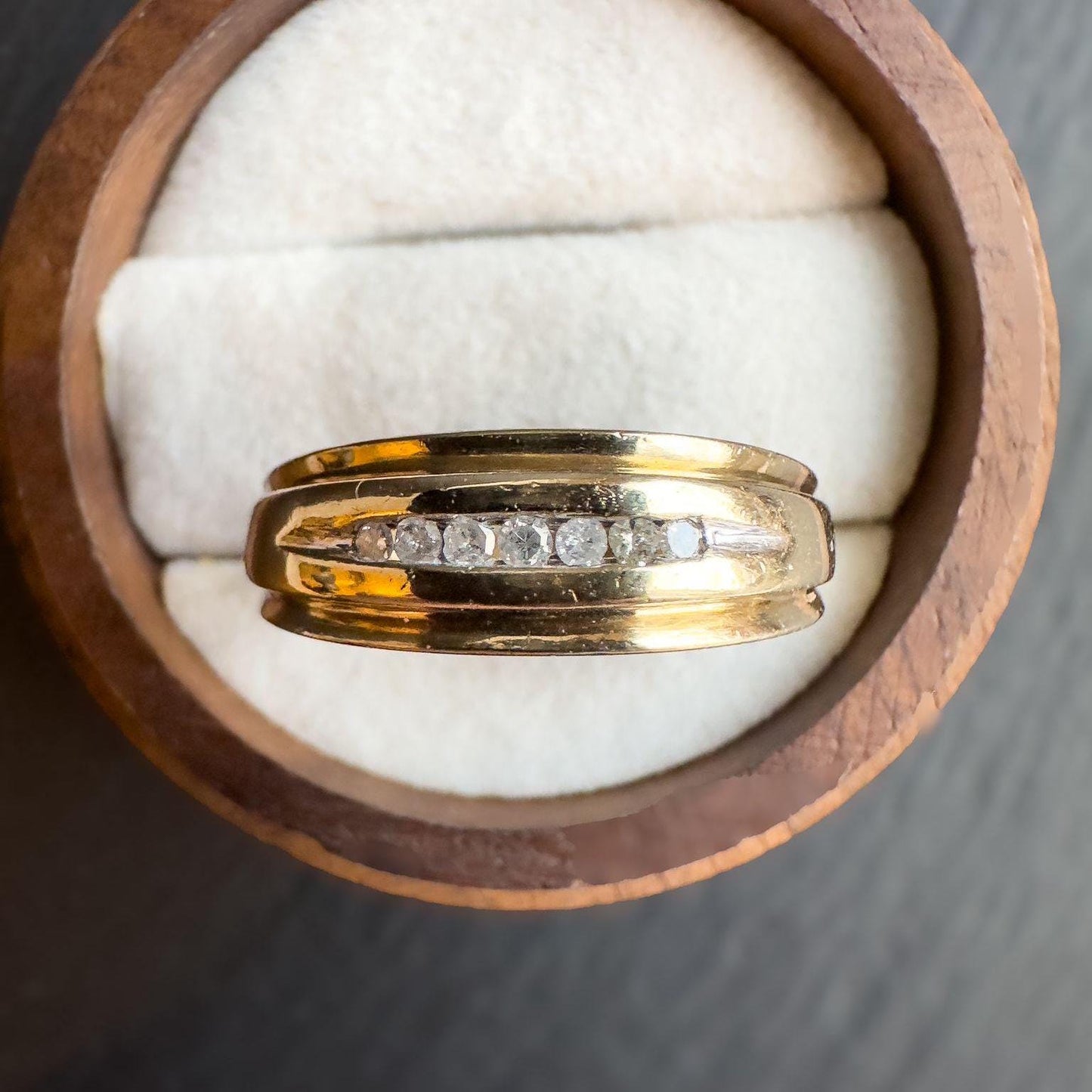 Vintage 9ct Gold Diamond Accent Band Ring - Vintage Elegance - Unique Gold Band | English Hallmarks | UK Q 1/2 - US 8.5 | Resizable