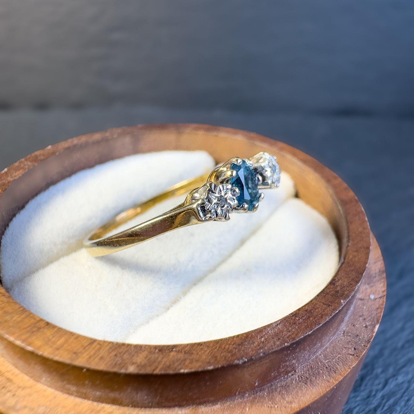 Vintage 9ct Gold Topaz & Diamond Ring Birmingham Hallmarked 1965 | English Hallmarks | UK R 1/2 - US 8.75 | Resizable |