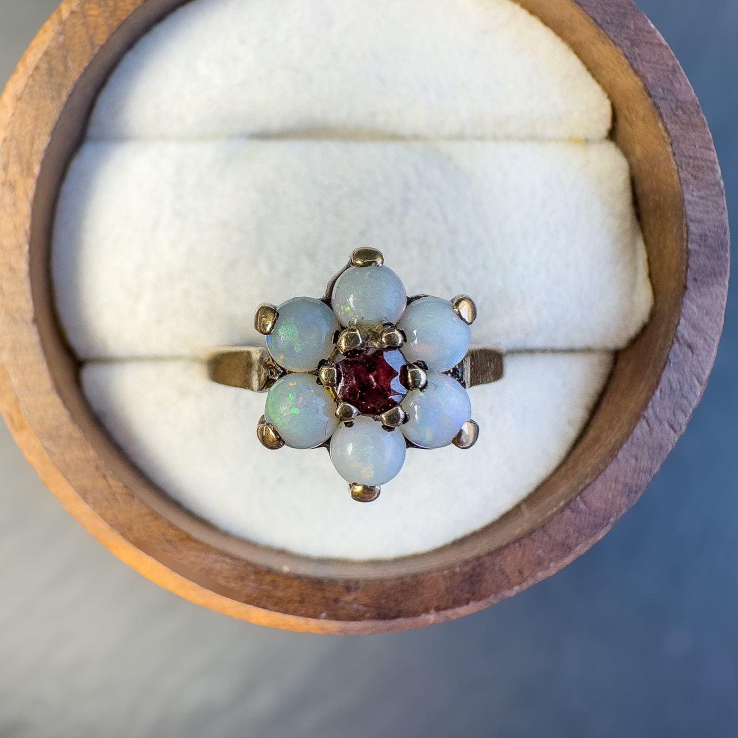 Vintage 9ct Gold Opal and Garnet Ring - English Hallmark | Daisy Flower Ring | UK J 1/2 | Resizable |