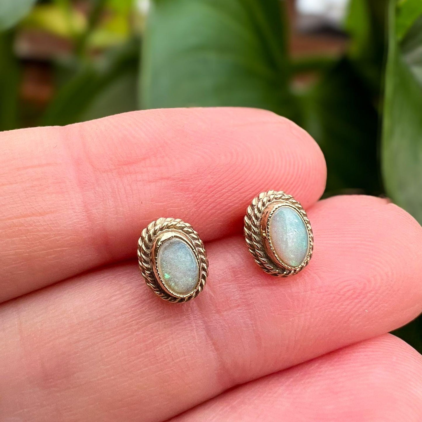 Vintage 9ct Gold Opal Earrings with Rope Design Timeless Elegance