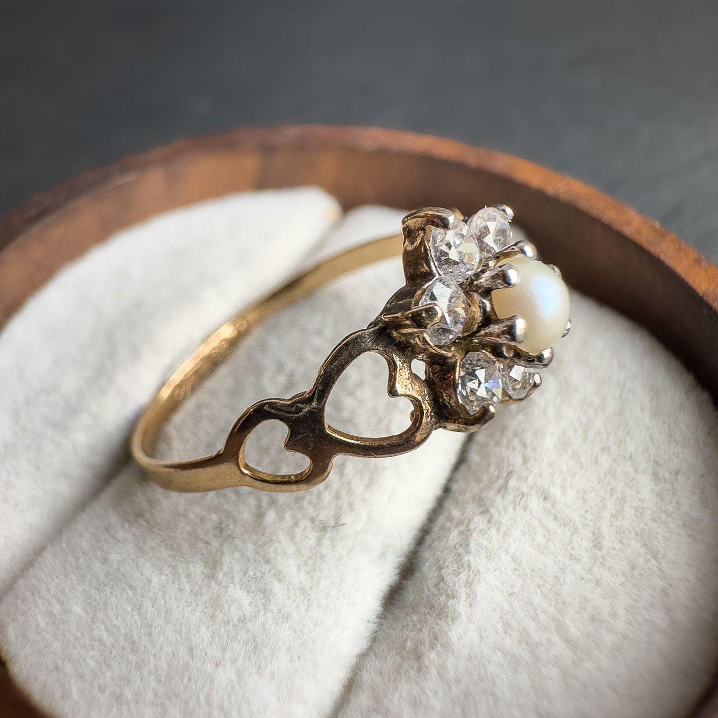9ct Solid Gold Pearl & Cubic Zirconia Flower Ring | Vintage Gold Statement Ring | Dainty Pearl Engagement Ring | Unique Gift for Her