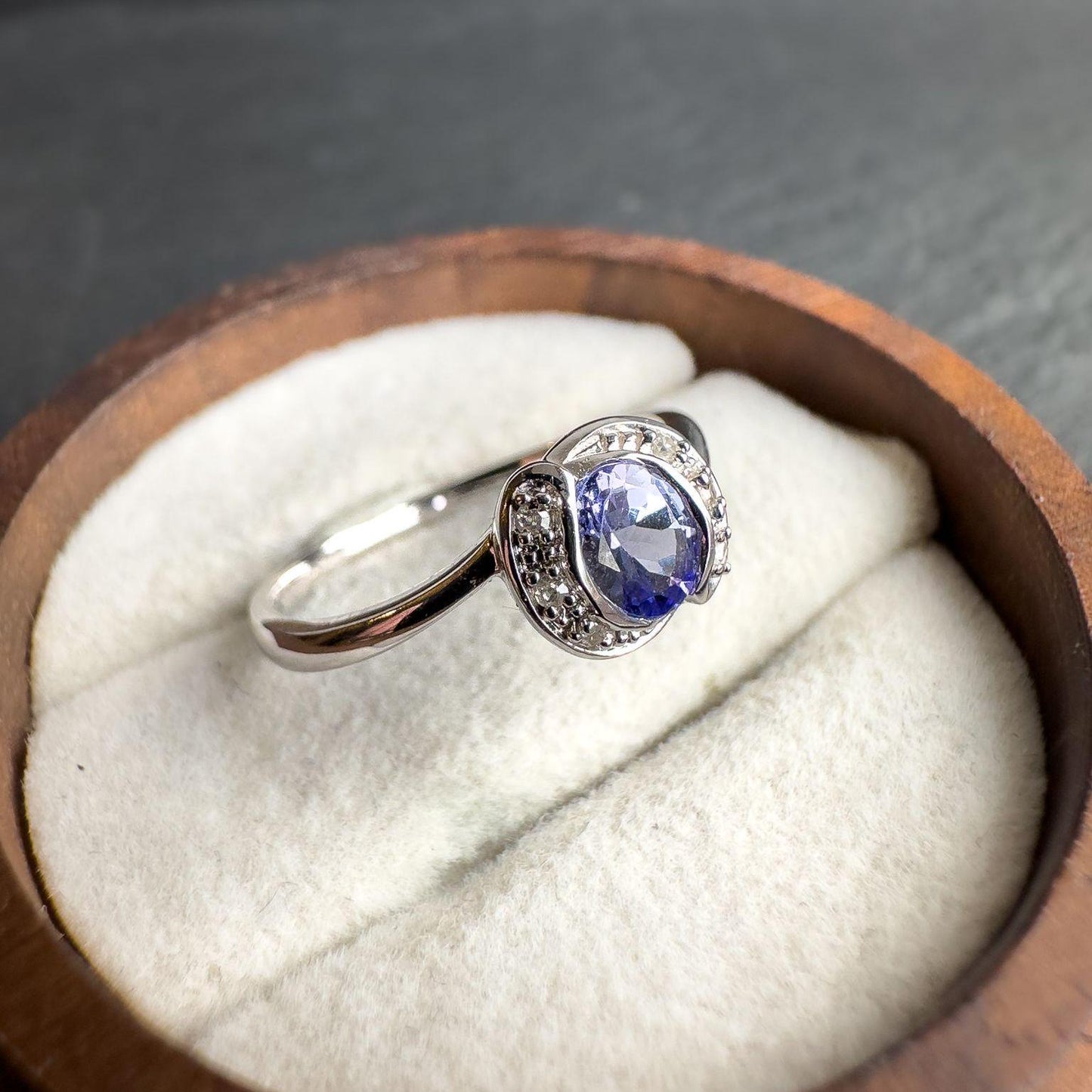 Elegant 9ct White Gold Tanzanite & Diamond Halo Ring - Oval Cut Tanzanite With Sparkling Diamonds - UK J 1/2 - US 5 - Resizable